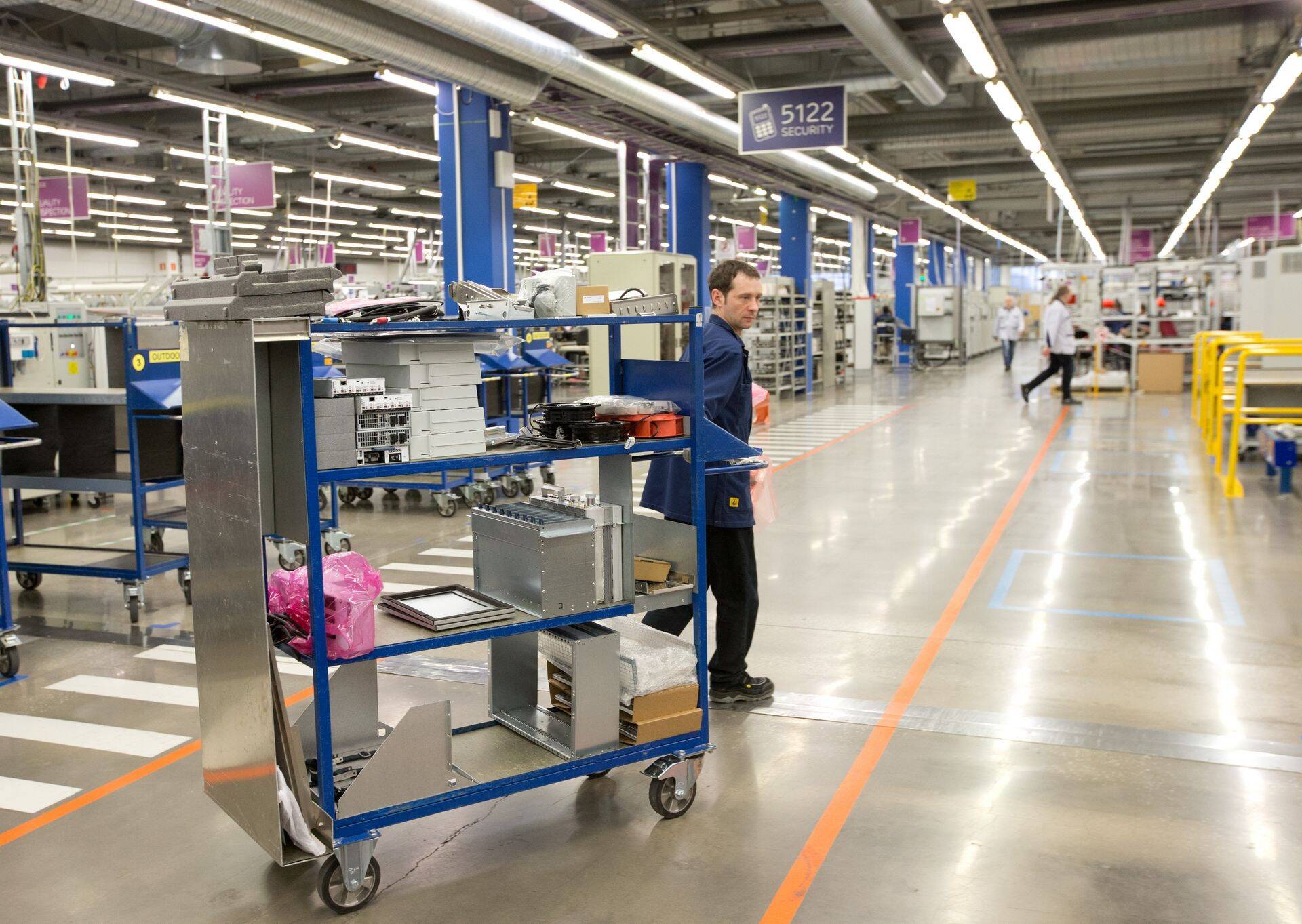 Ericsson Eesti ASi ja seeläbi pea terve Eesti elektroonikasektori edu või ebaedu sõltub suuresti sellest, kuidas emafirma suudab end probleemide küüsist lahti sakutada.