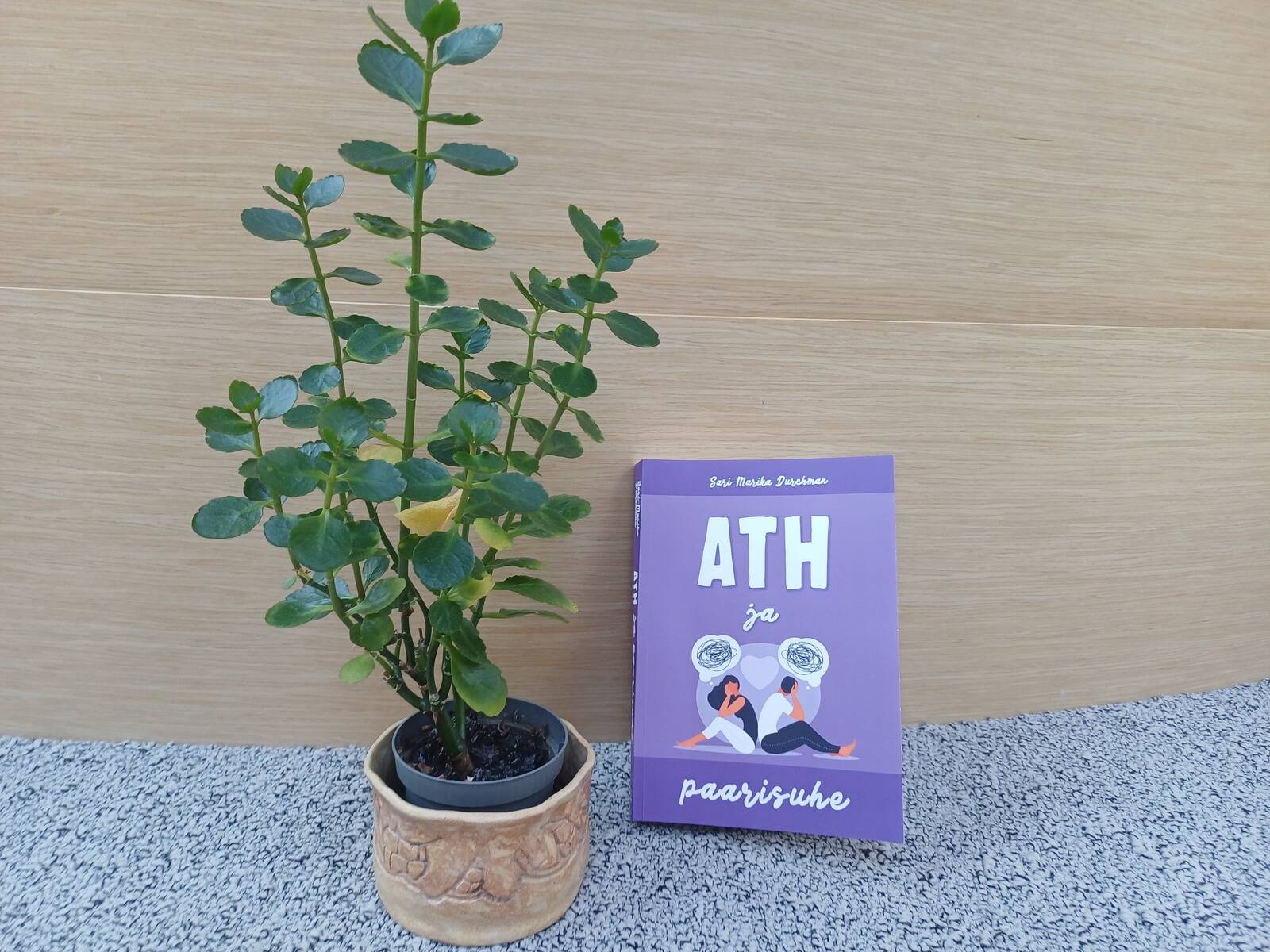 Raamat ATHst ja paarisuhtest