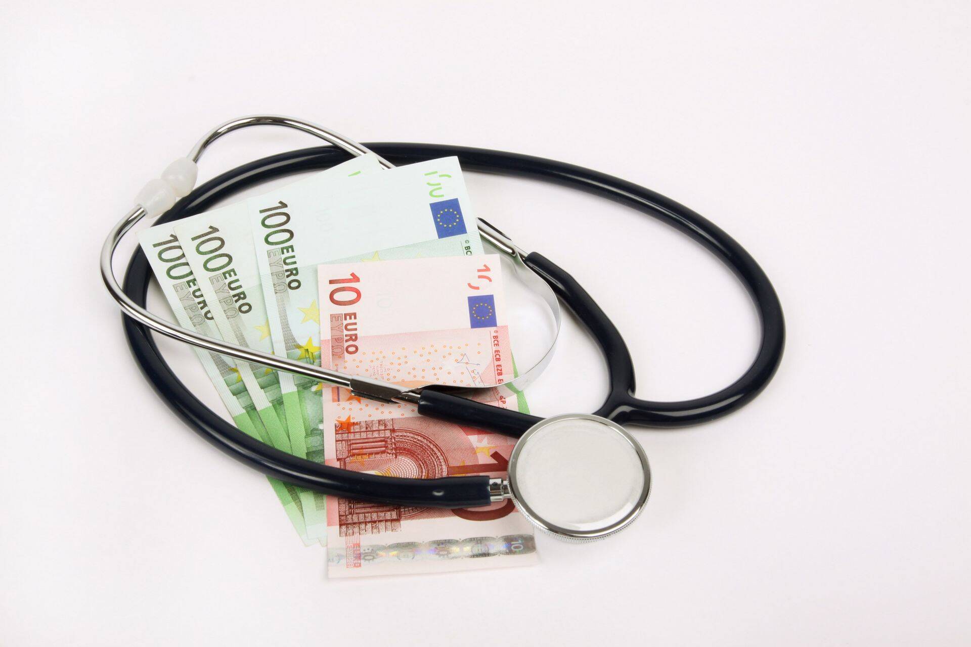 Tervishoiutöötajate tunnipalk on võrreldes 2015. aastaga tõusnud.