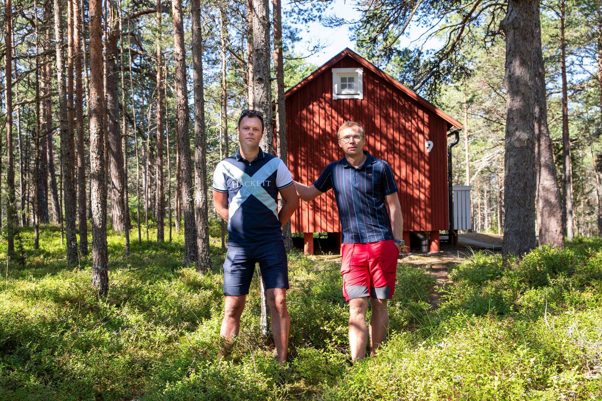 Roosta puhkeküla uued omanikud Ott Saareväli (vasakul) ja Siim Saareväli leiavad, et tänavune aasta tuleb rahaliselt raske.