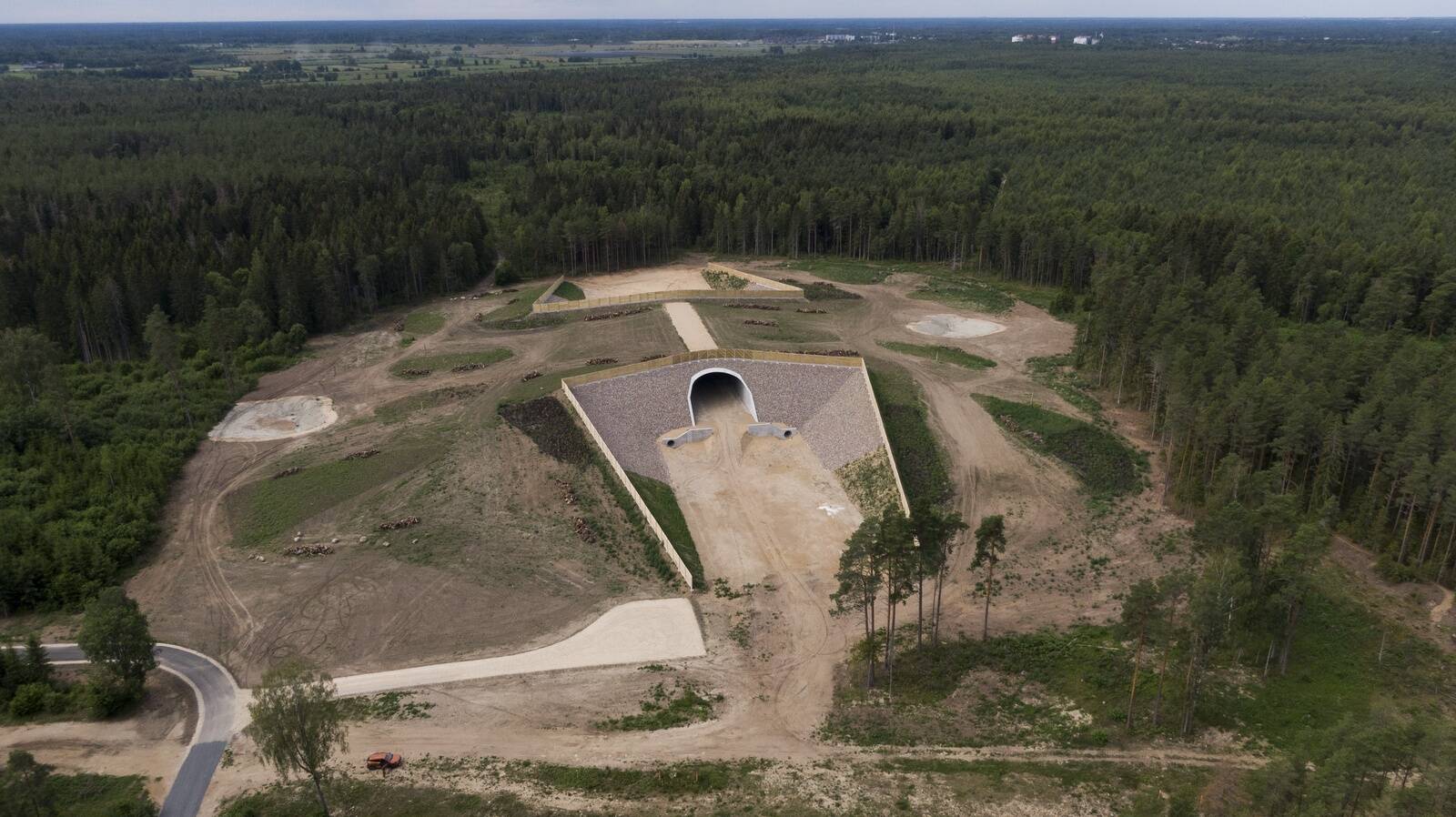 Rail Balticu Saustinõmme ökodukt