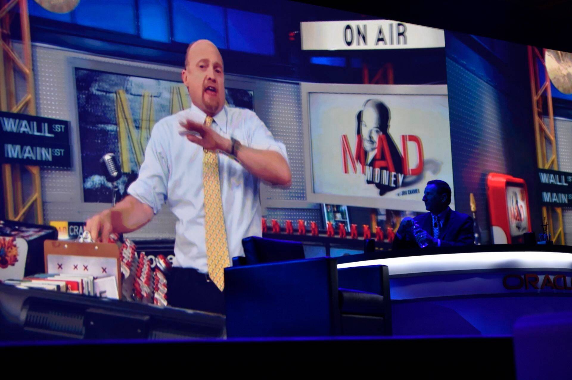 Jim Crameri rahasaade "Mad Money" CNBC teleekraanil.