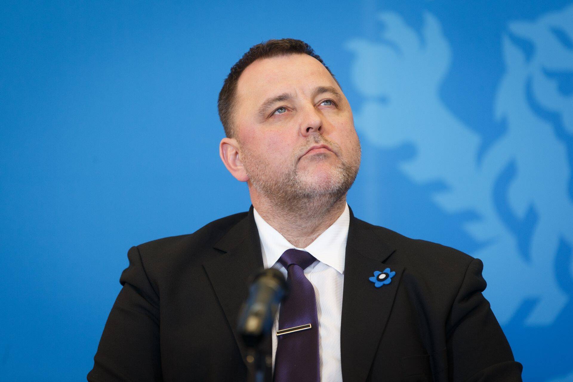 Rahandusminister Sven Sesteri komistuskiviks sai panditulumaks.