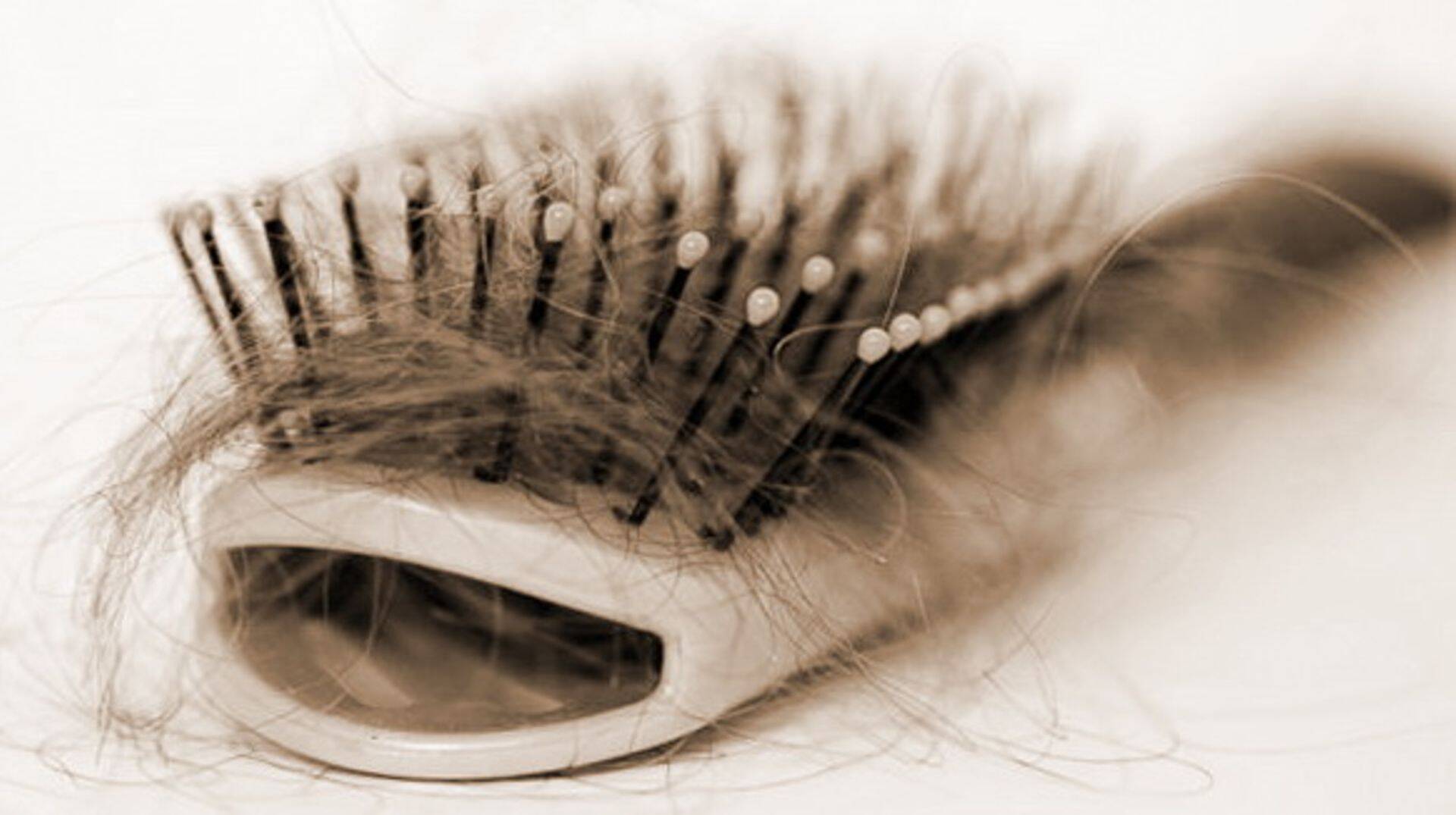 Сезон выпадения волос заканчивается, но причины не ясны до сих пор