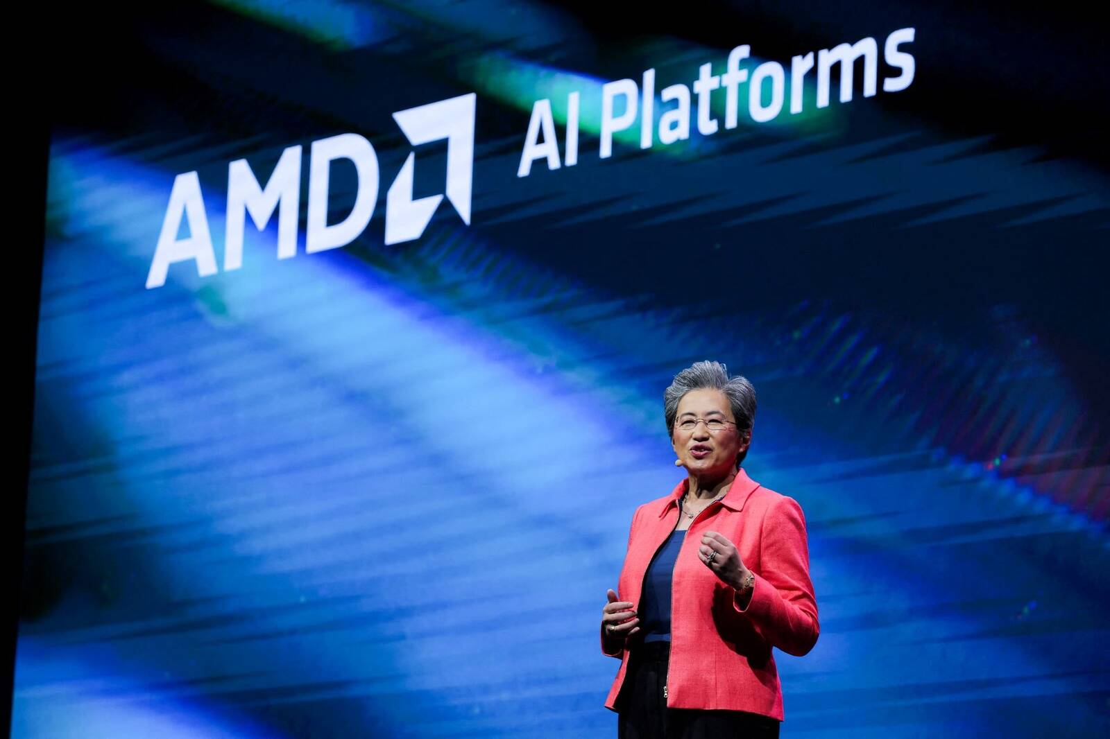 AMD tegevjuht Lisa Su üritas tulemusi esitledes süstida investoritesse ja analüütikutesse optimismi tehisarust tingitud tulevase kasvuga, kuid sellele vaatamata hakkas aktsia hind langema.