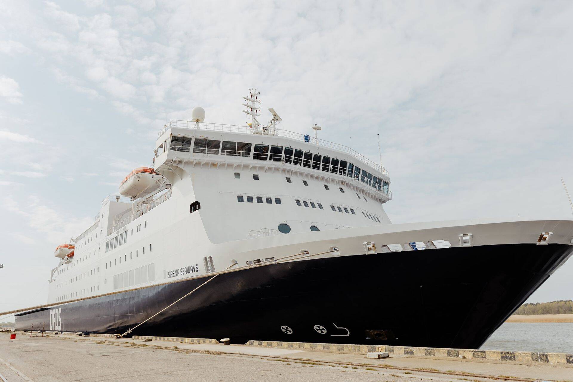 Paldiski–Kapellskäri liini jääb teenindama Sirena Seaways.