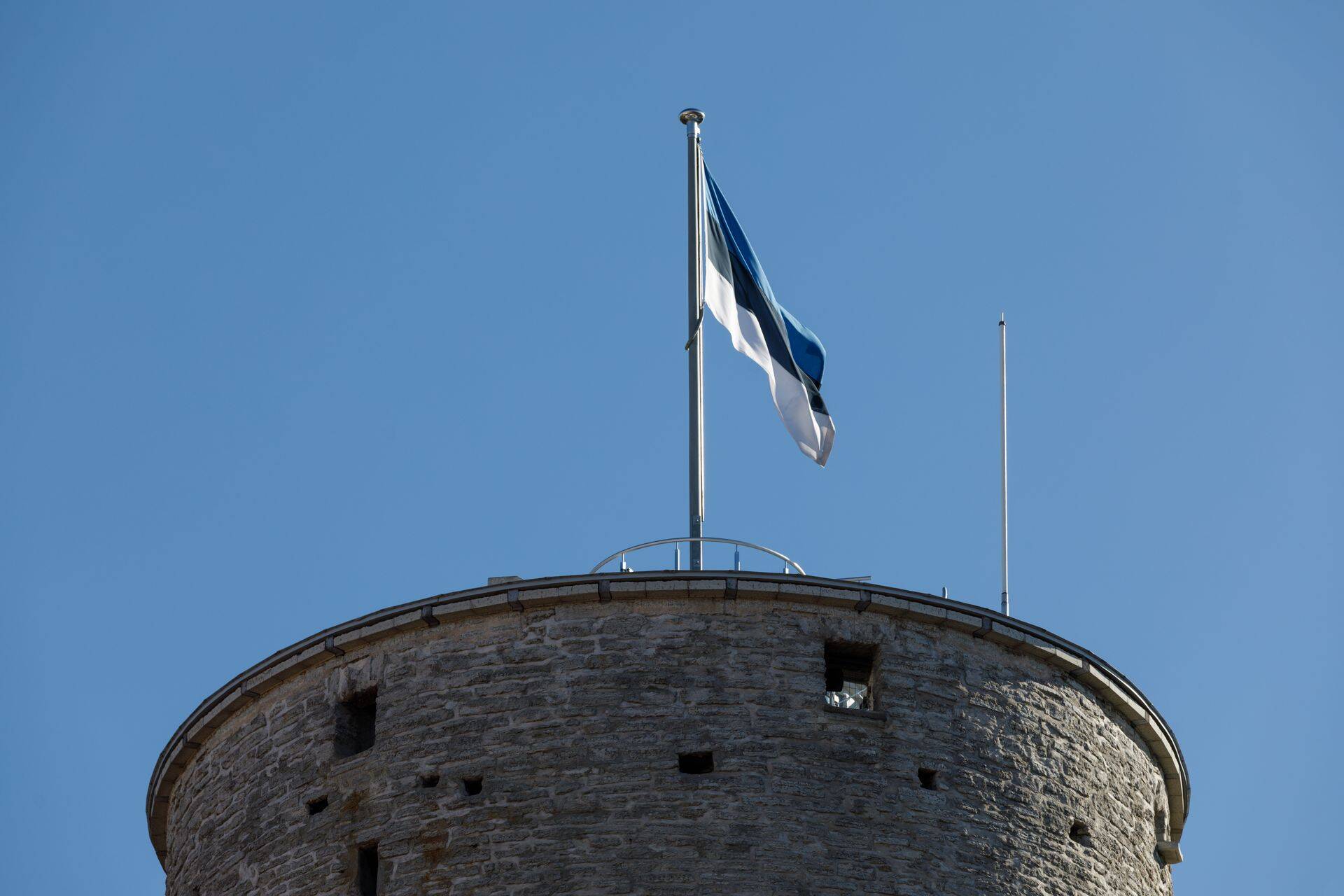 Eesti lipp Pika Hermani tornis.