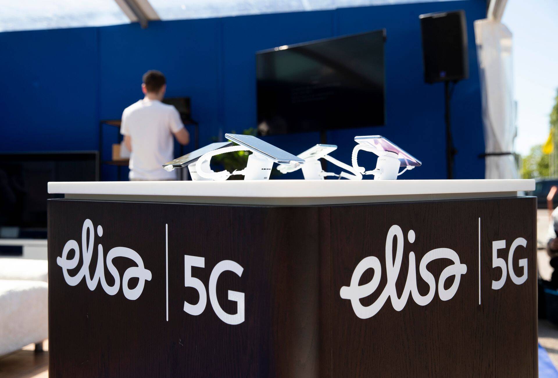 Elisa tehnoloogiaüksus leidis, et saavad nädala töö tehtud nelja päevaga.