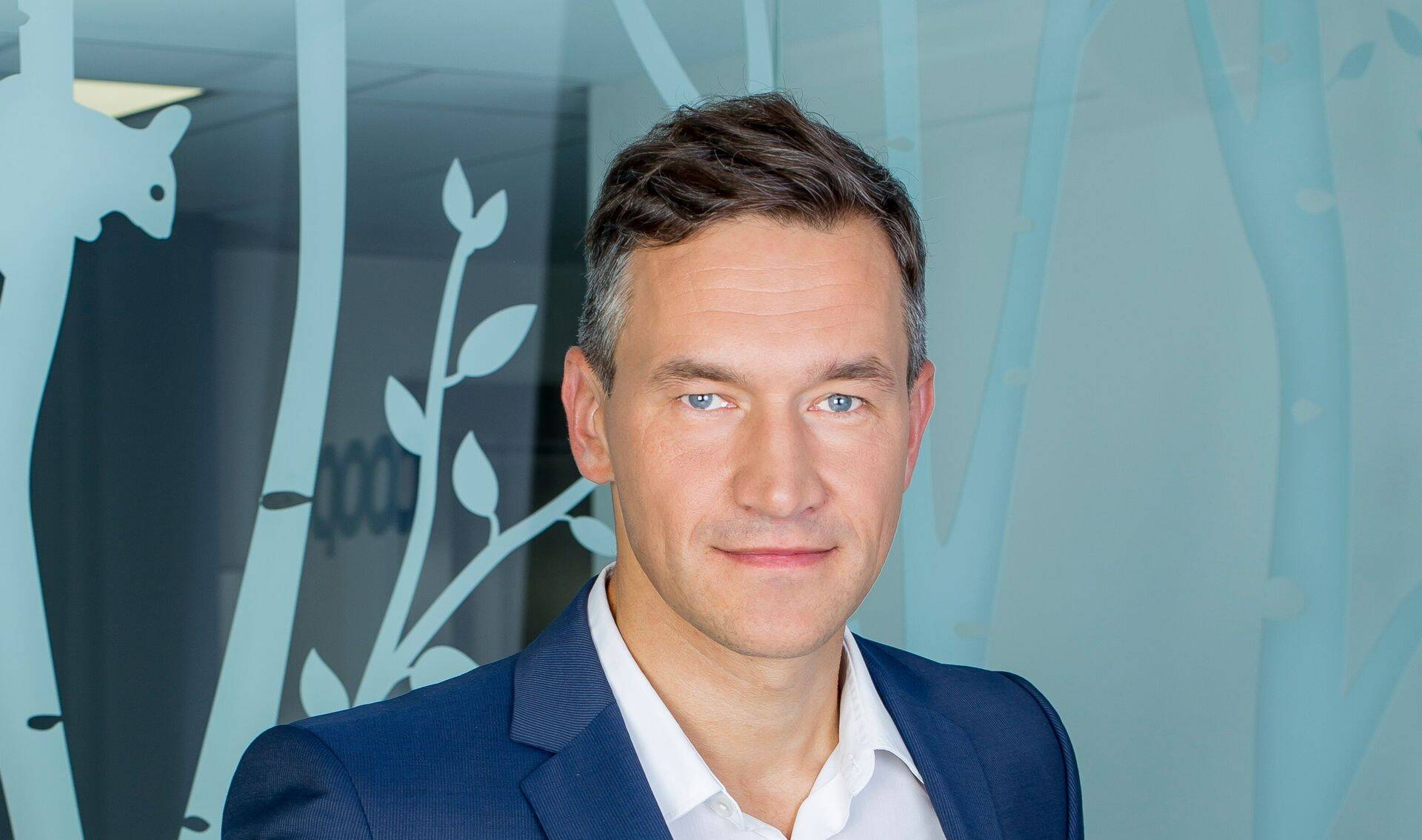 Hans Pajoma.