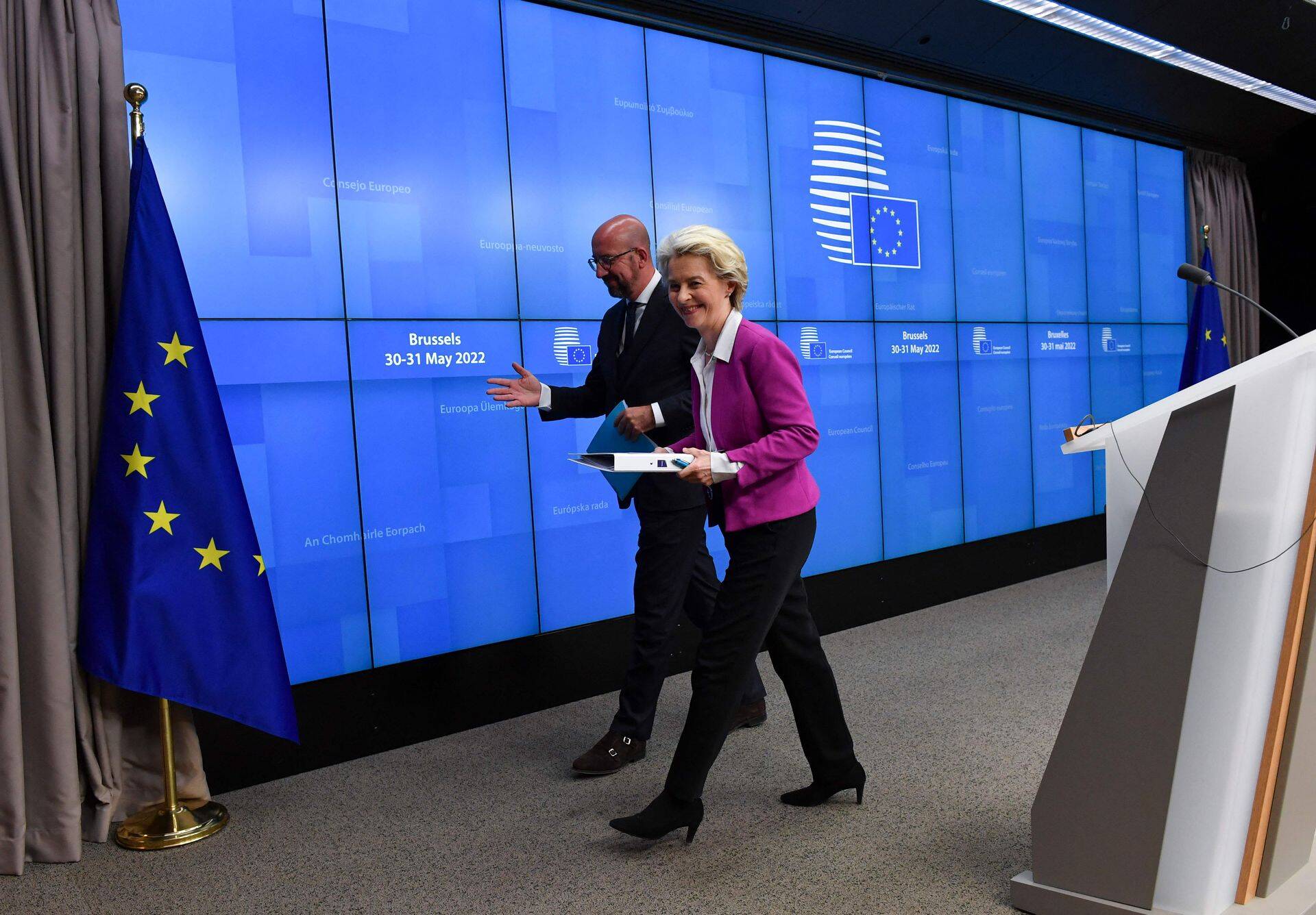 Euroopa Komisjoni president Ursula von der Leyen ja Euroopa Ülemkogu alaline eesistuja Charles Michel.