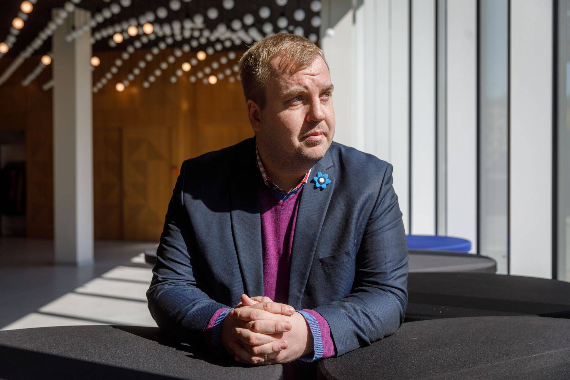 Majandus- ja kommunikatsiooniministeeriumi side ja riigi infosüsteemide asekantsler Siim Sikkut.