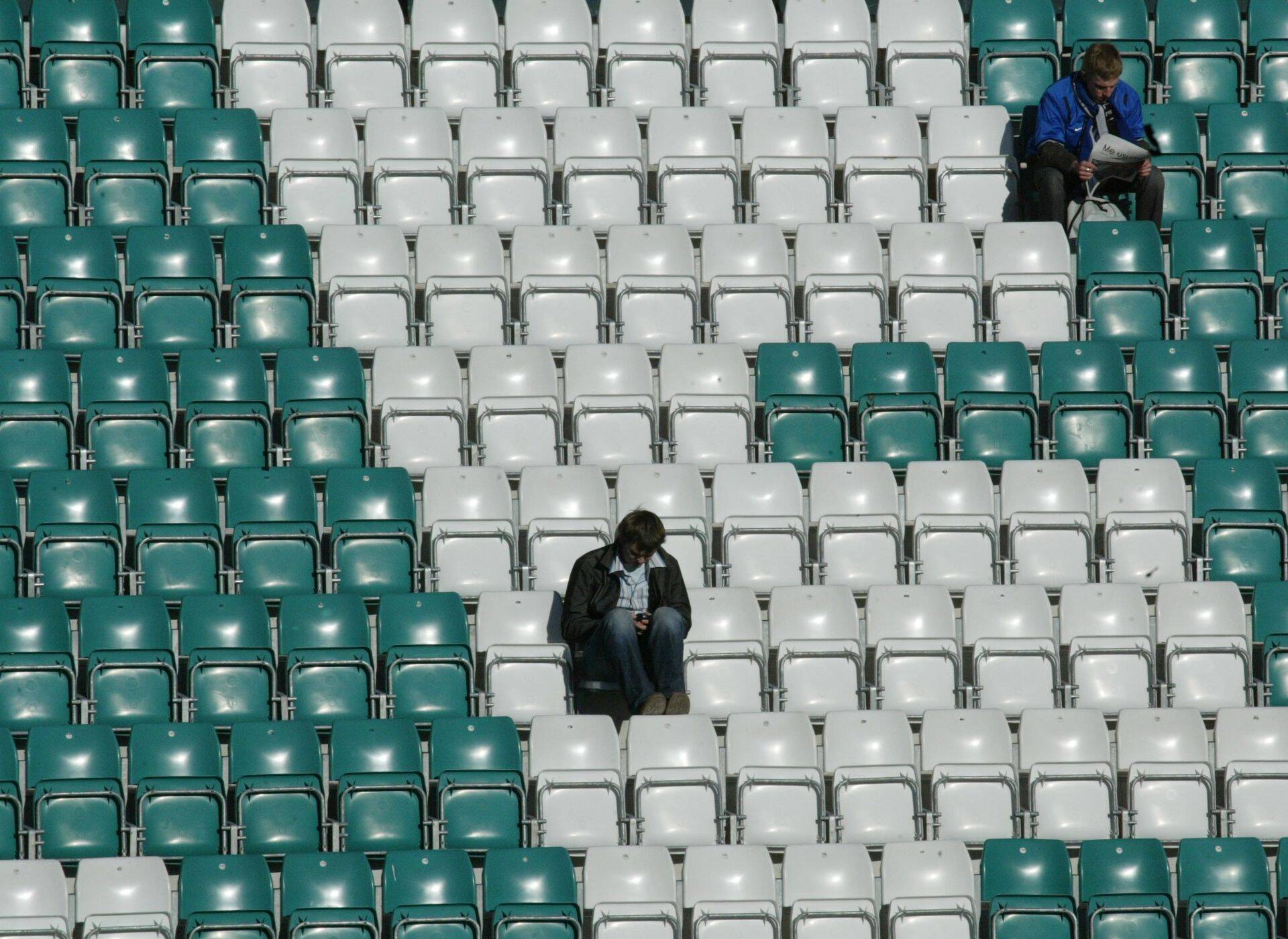 Spordiajakirjanik Aet Süvari rääkis, et suuresti mõjutab jalgpallielamust see, et kas publik pääseb tribüünile või mitte.