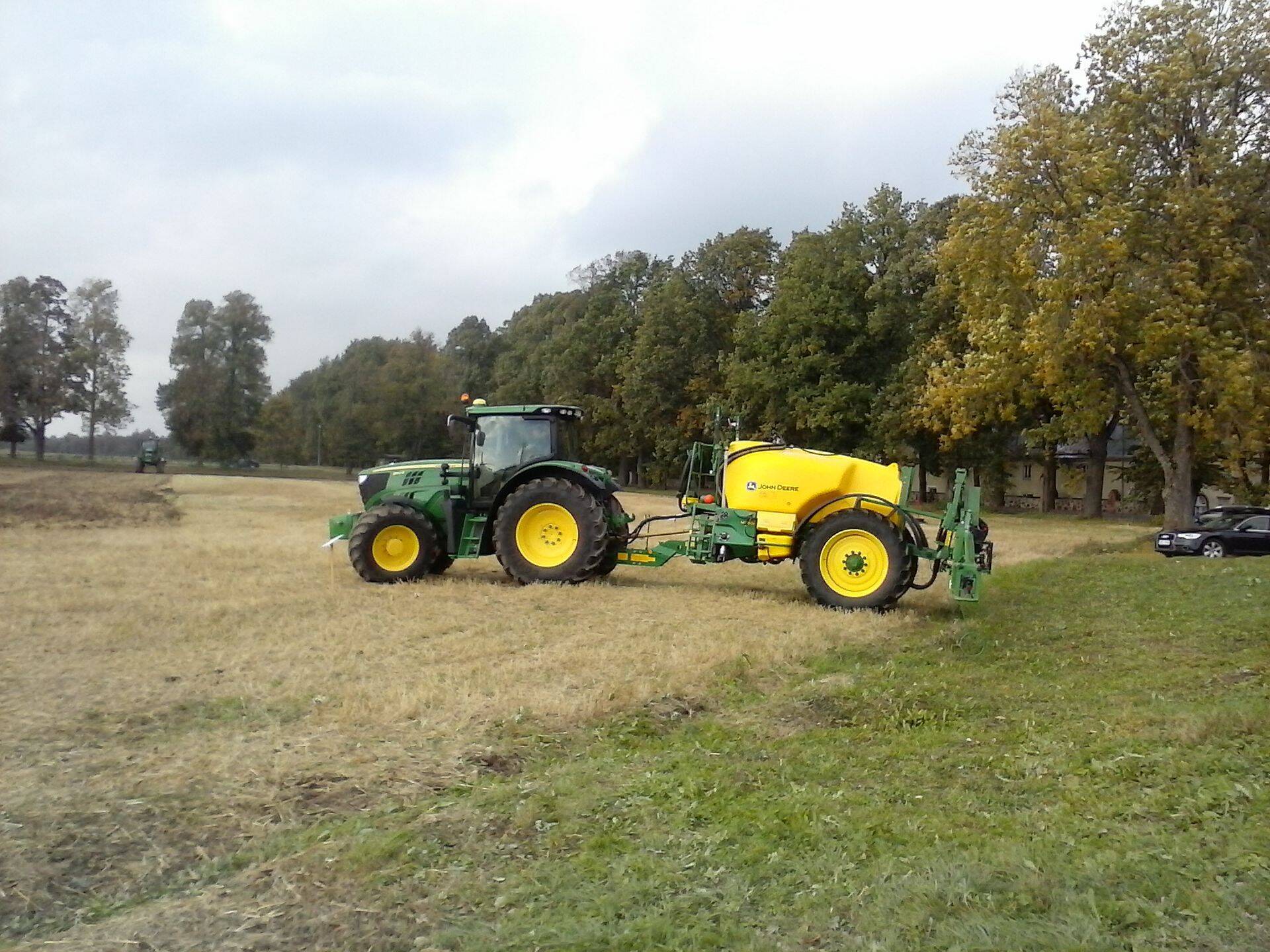 OÜ Baltic Agro Machinery ja Deere & Company sõlmisid koostööleppe