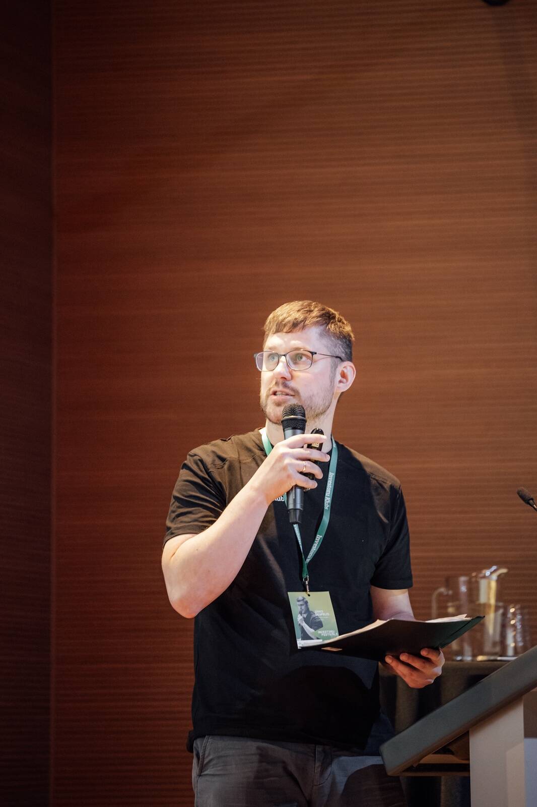 Jānis Šķupelis, Investoru Kluba redaktors