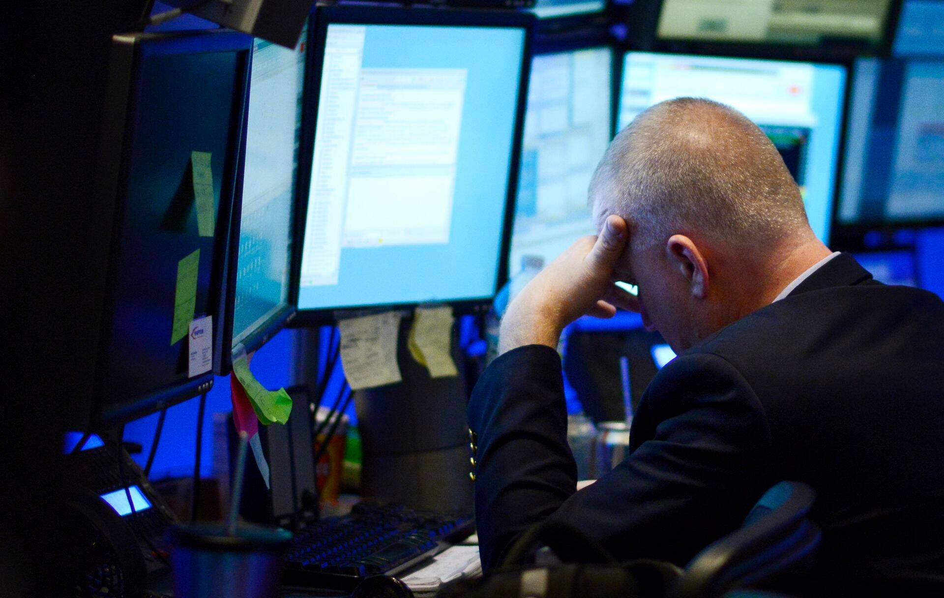 Aktiivselt juhitud USA aktsiafondid lohisevad endiselt turul järel.