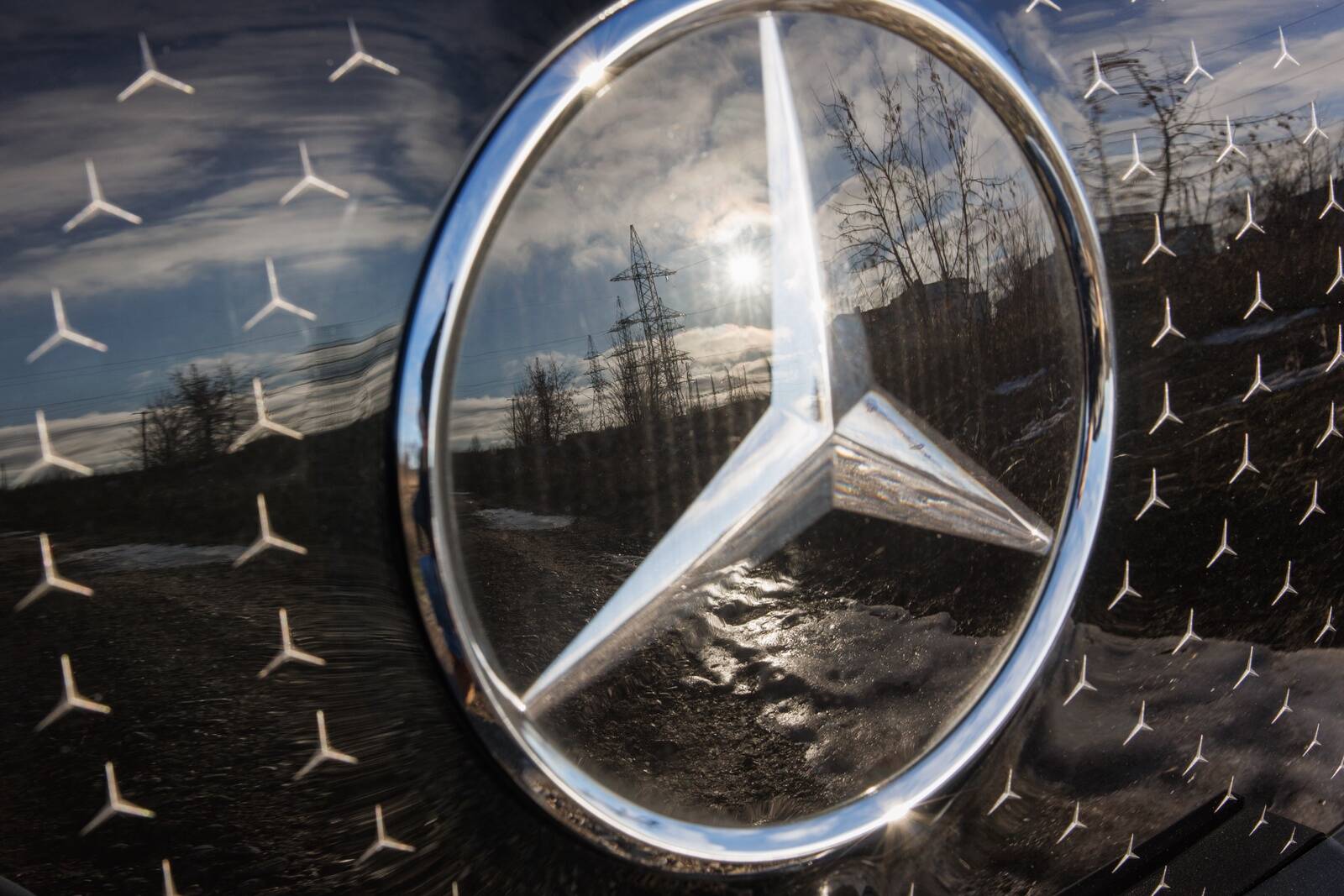 Mercedes-Benz automargiga tehti möödunud aastal koos BMW ja Volvoga kõige enam tehinguid