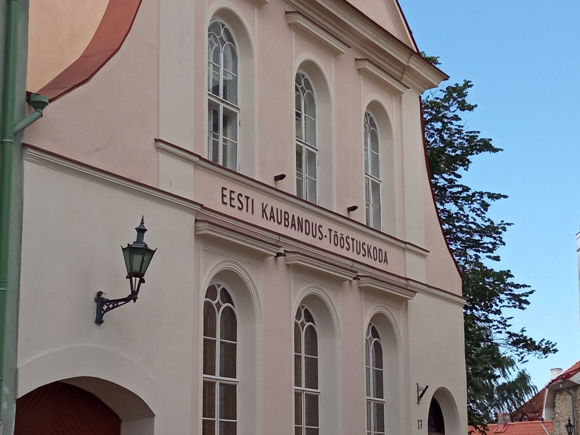 Eesti Kaubandus-Tööstuskoda leiab, et nende ettepanek aitaks ettevõtetel majandusraskustest üle saada.