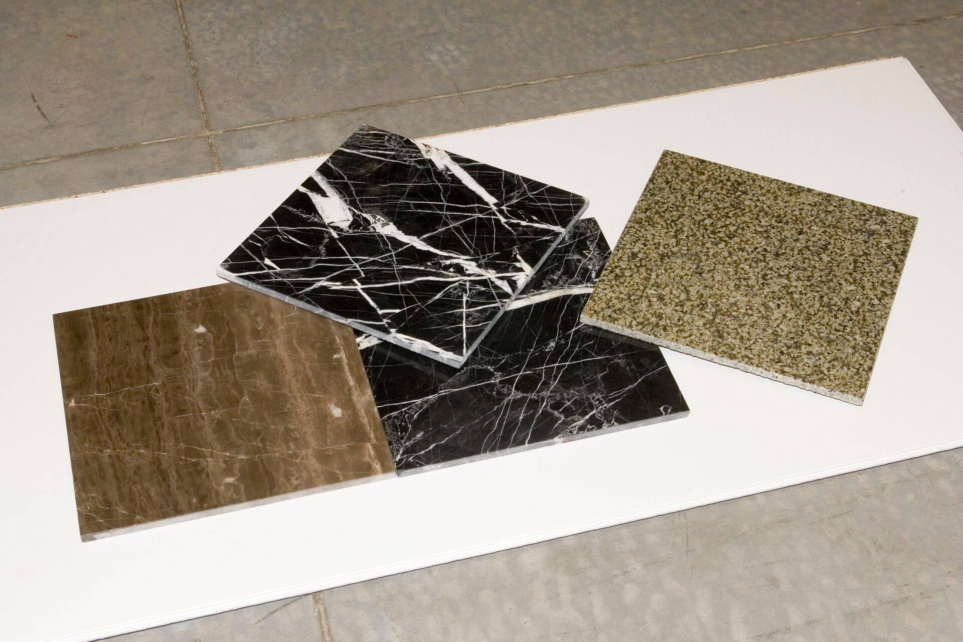 Looduskivi hinda mõjutab transpordikulu, sest enamik kivist tuleb sisse tuua välismaalt.