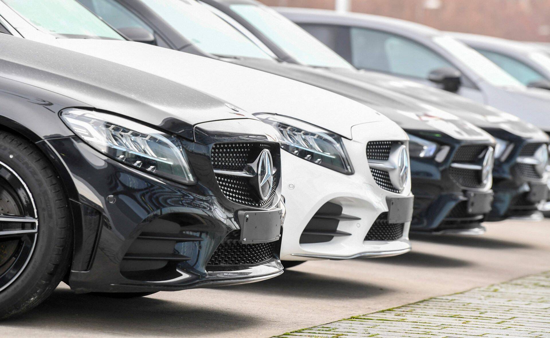 Mercedeste müük kukkus septembris isegi üle 40%.