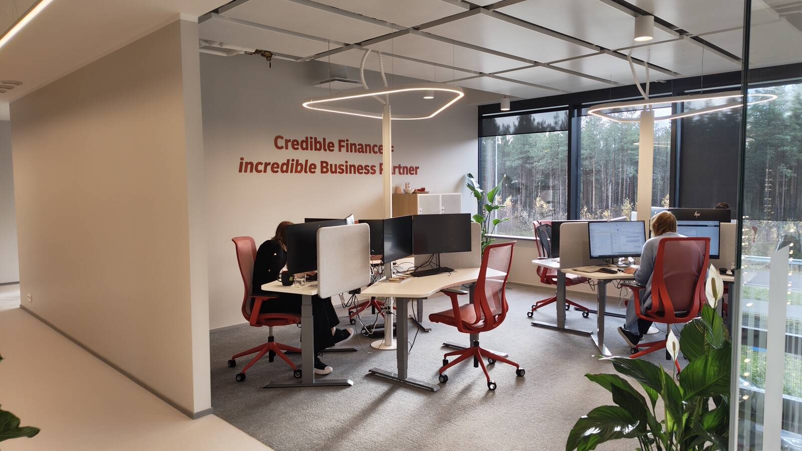 DHL Estonia vastvalminud kontor Tallinn Airport Citys.