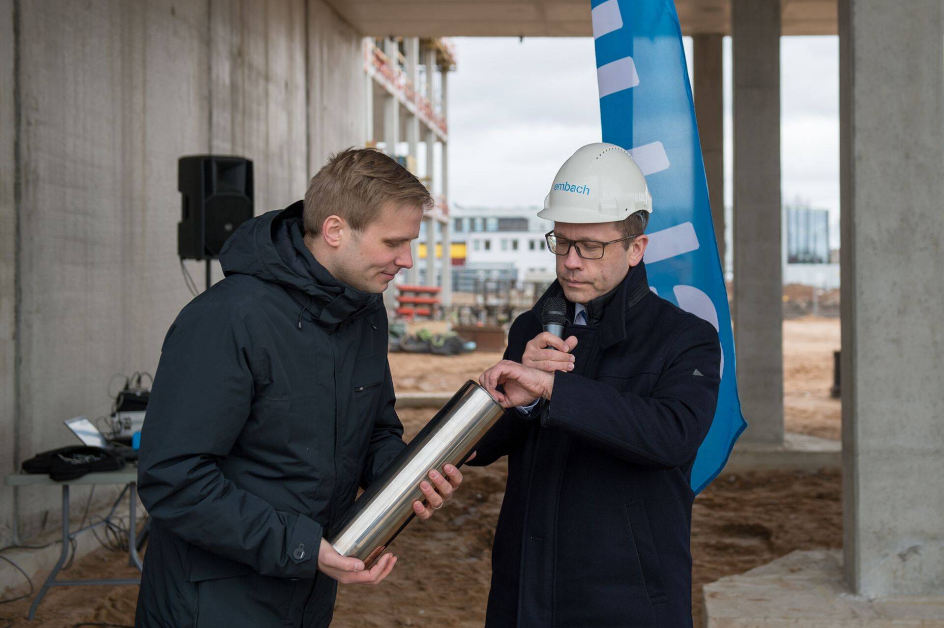 Uuele ärihoonele pani nurgakivi Tartu linnapea Urmas Klaas.