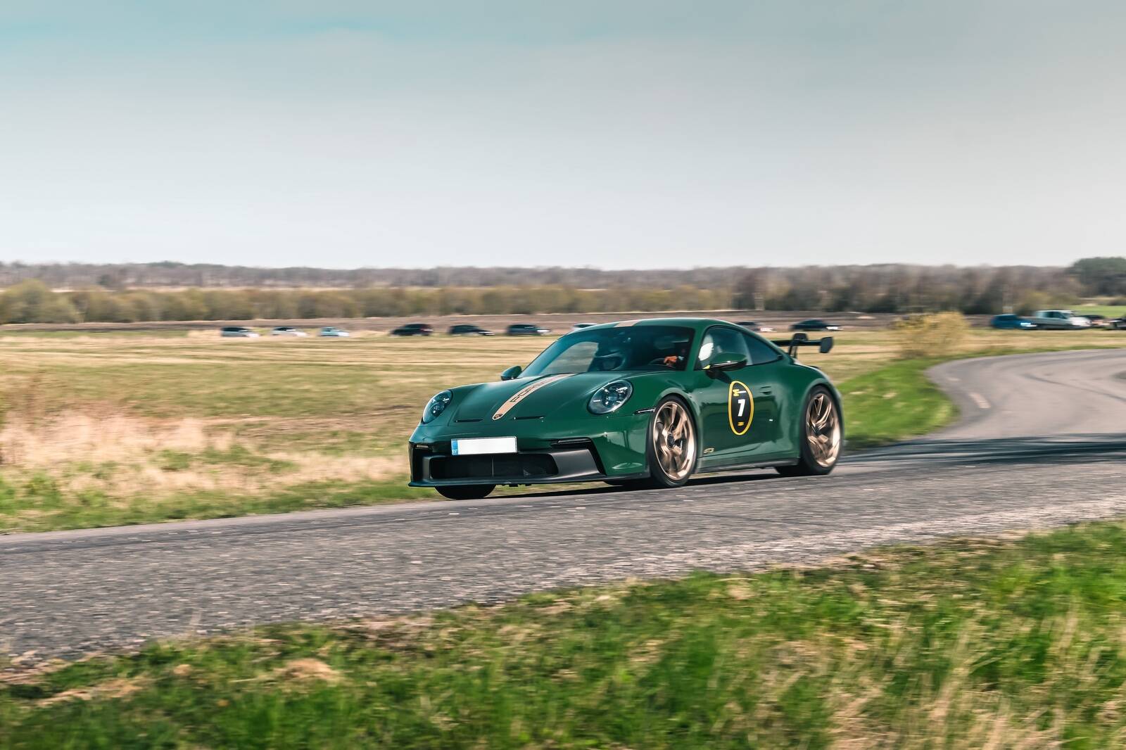 Andrus Ansipi unistus hakkab teoks saama, sest Porsche oli vähemasti proloogil kõige enam esindatud kaubamärk. Pildil Porsche 911 GT3.