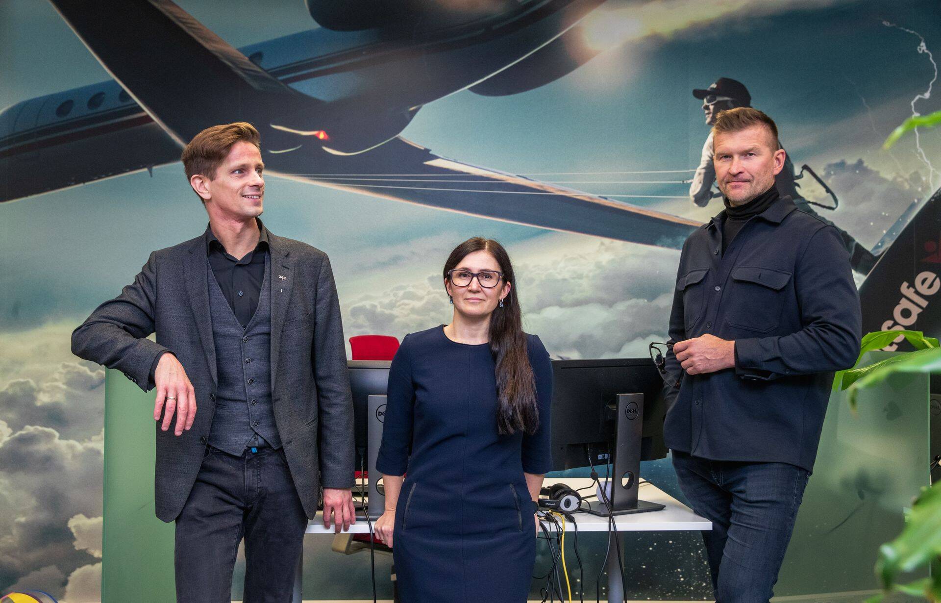 Tallinna IT-üksuse juht Kristjan Uba, personalijuht Pamela Saaron-Juhanson ja Betsson Groupi Baltikumi ärijuht Kaido Ulejev.