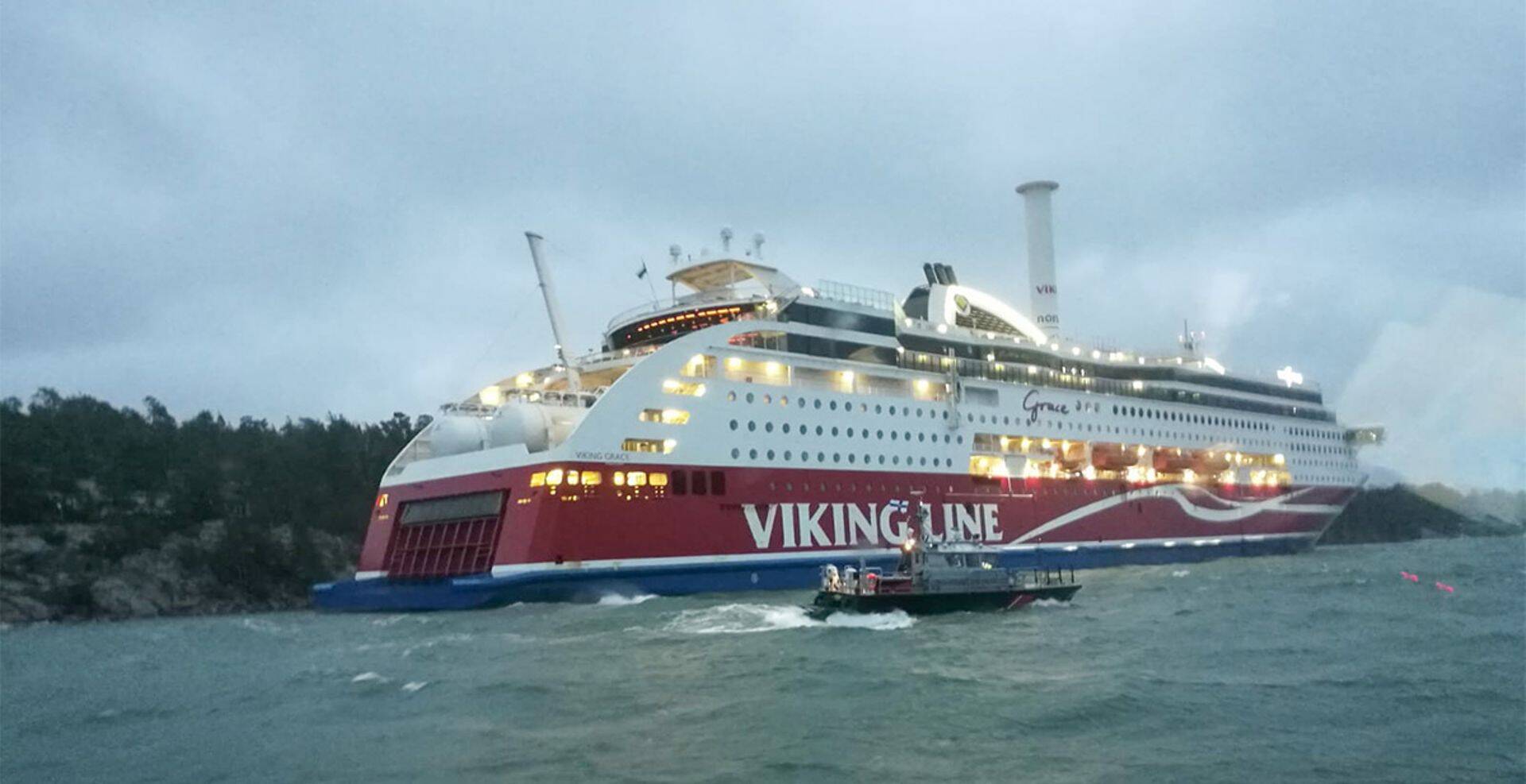 Viking Grace sõitis tormiga karile eelmisel laupäeval, Turu suunas reisijad pääsesid koju aga sama laevaga.