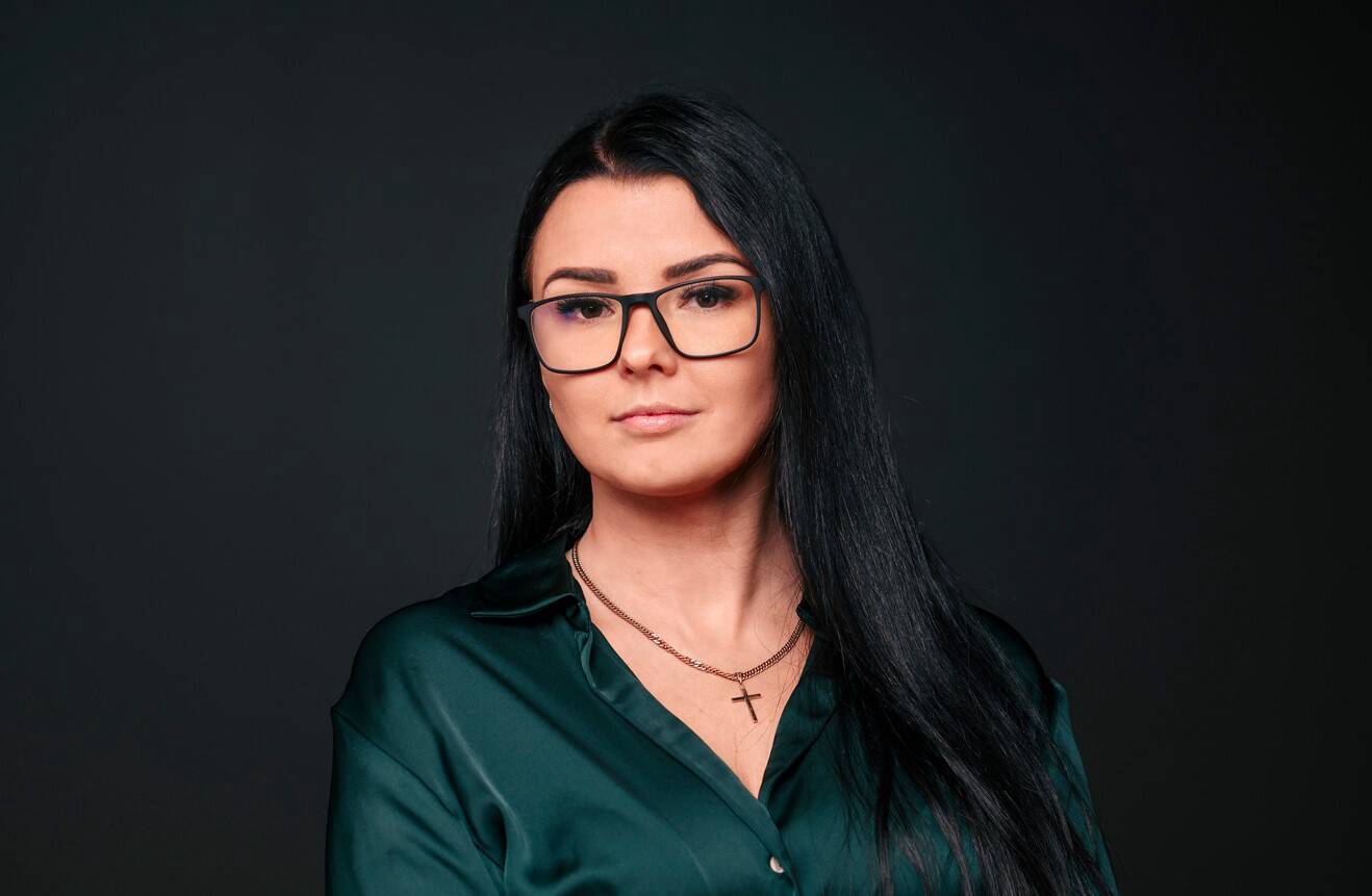 Jaanika Tammekänd Yume talendiagentuurist kirjeldab seitsme peamise emotsiooni ilminguid näoilmetes.