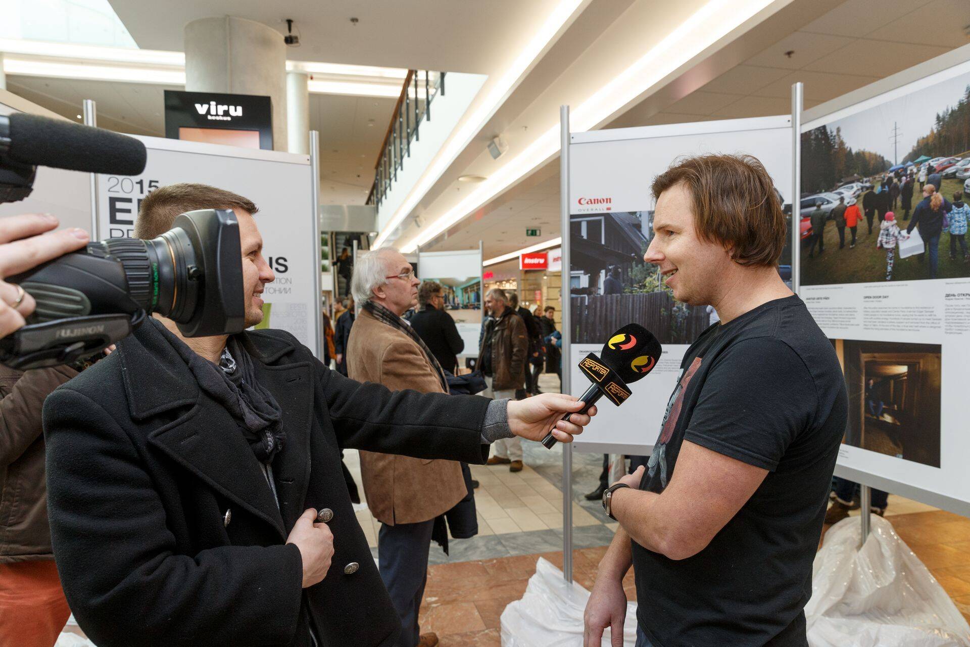 Äripäeva fotograaf Andras Kralla on nii 2015. aasta parima uudisfoto kui ka aasta pressifoto autor.