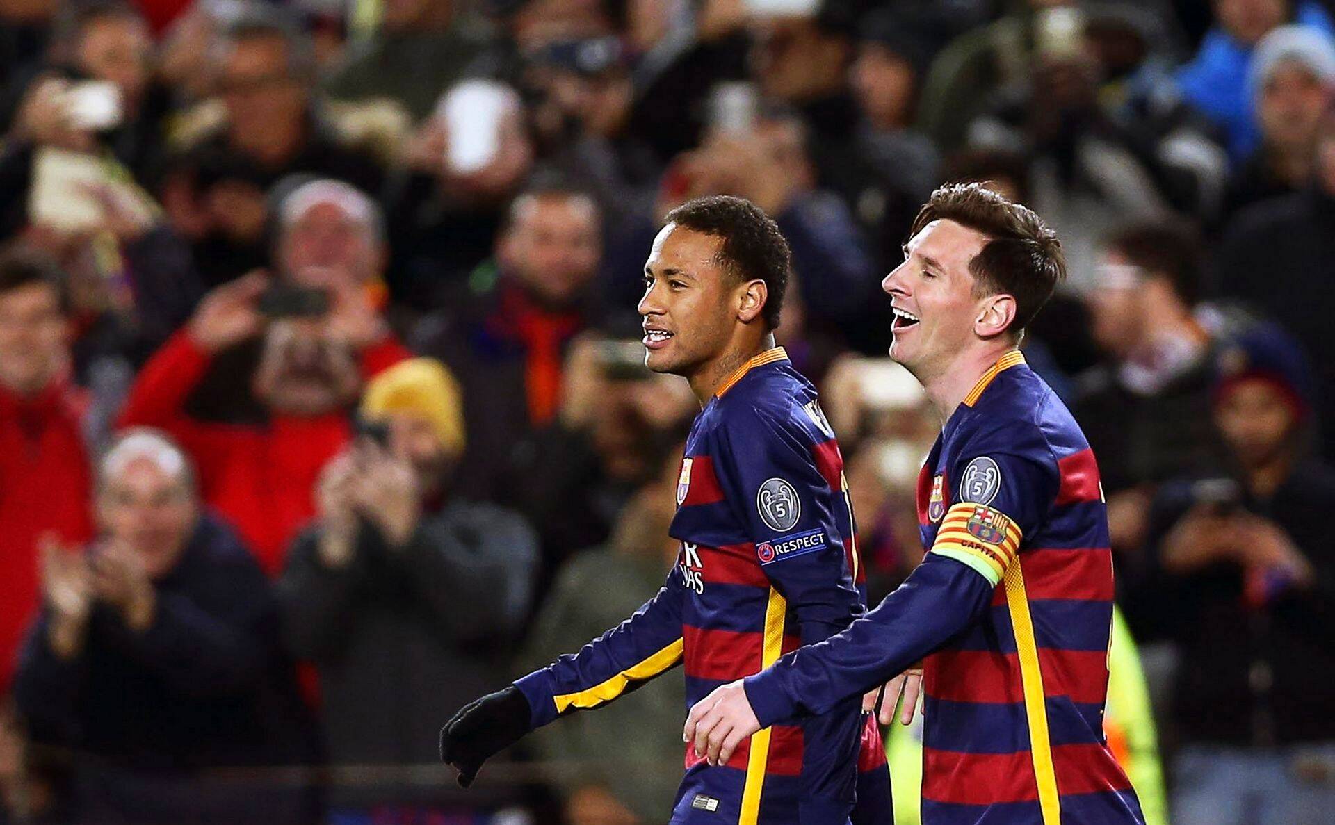Barcelona jalgpallurid Neymar (vasakul) ja Lionel Messi (paremal).