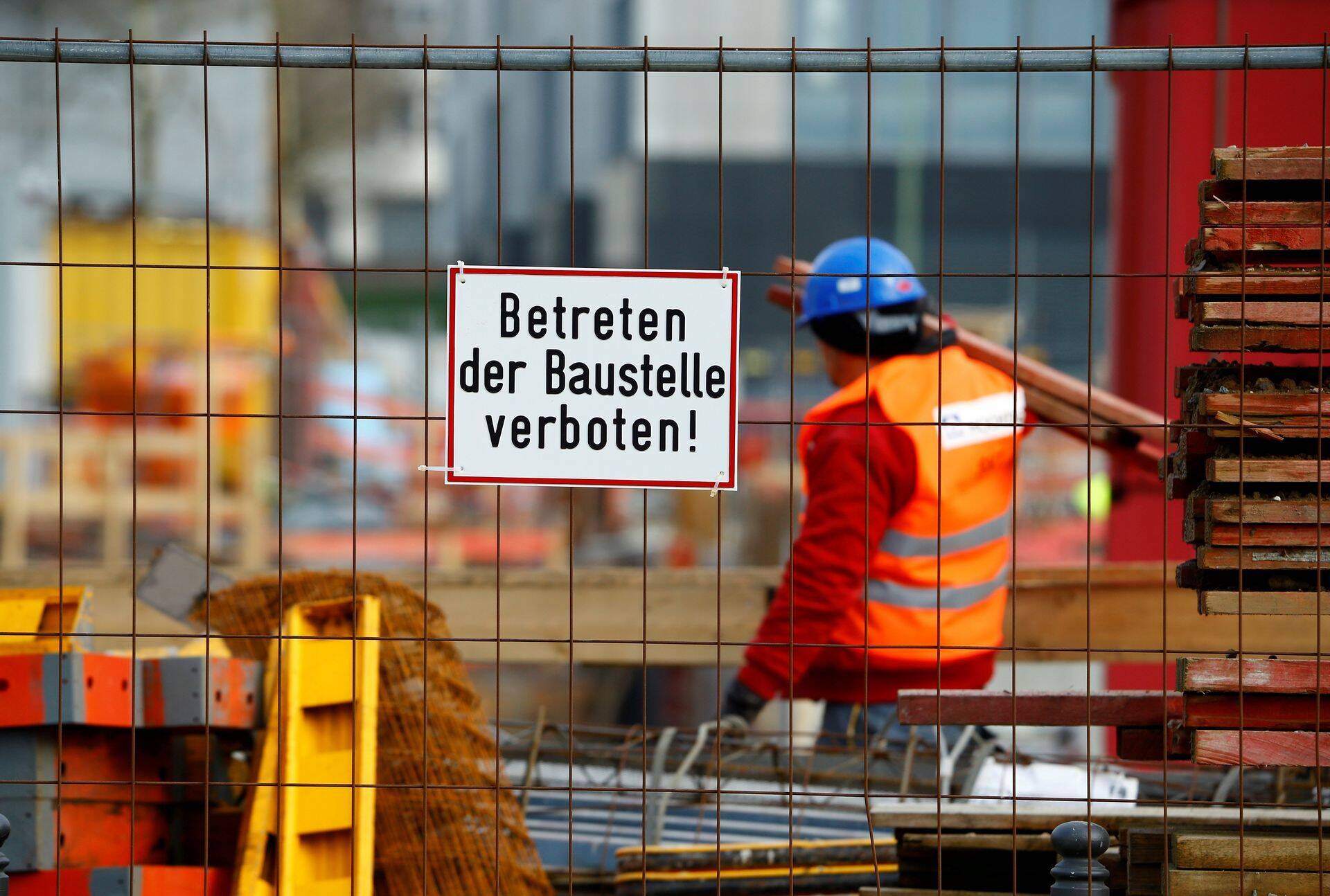 Ehitustööline objektil - Saksamaal kasvasid ehitussektori investeeringud mullu 3,1%