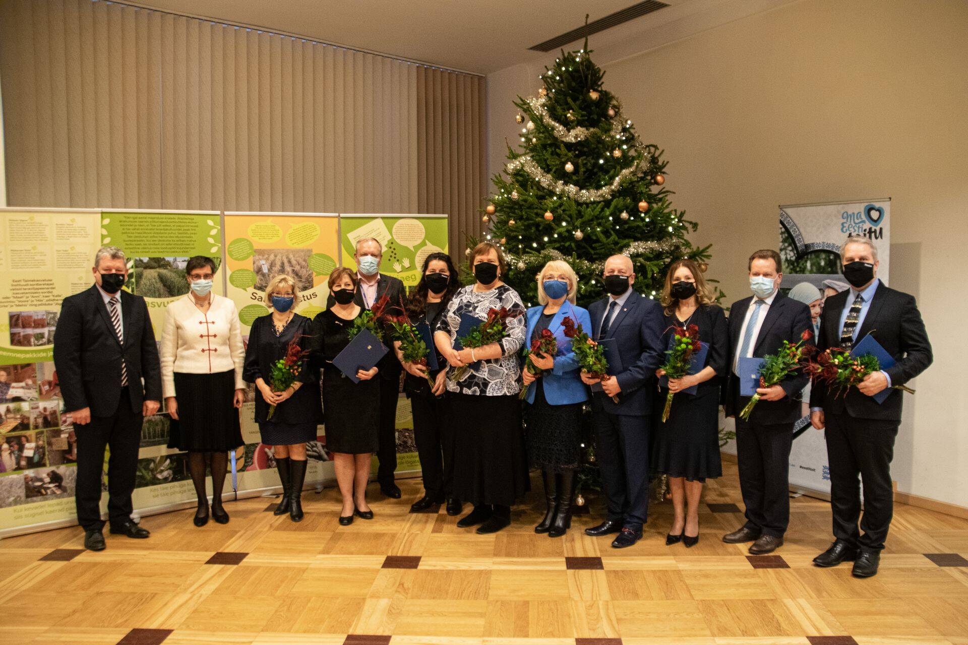 Maaeluministeeriumi teenetemärkidega tunnustati 14 inimest.