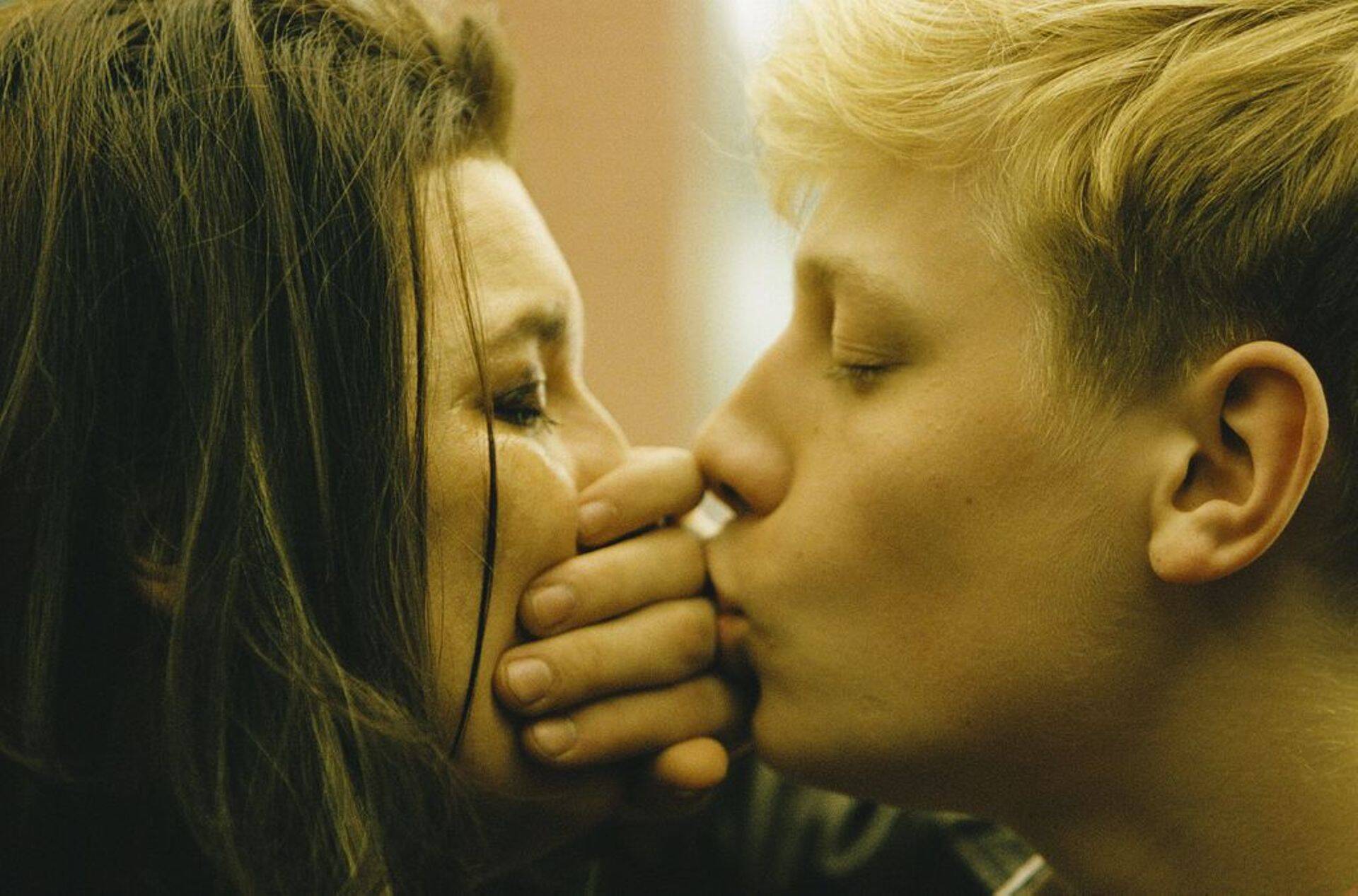 Kaader filmist "Emme".