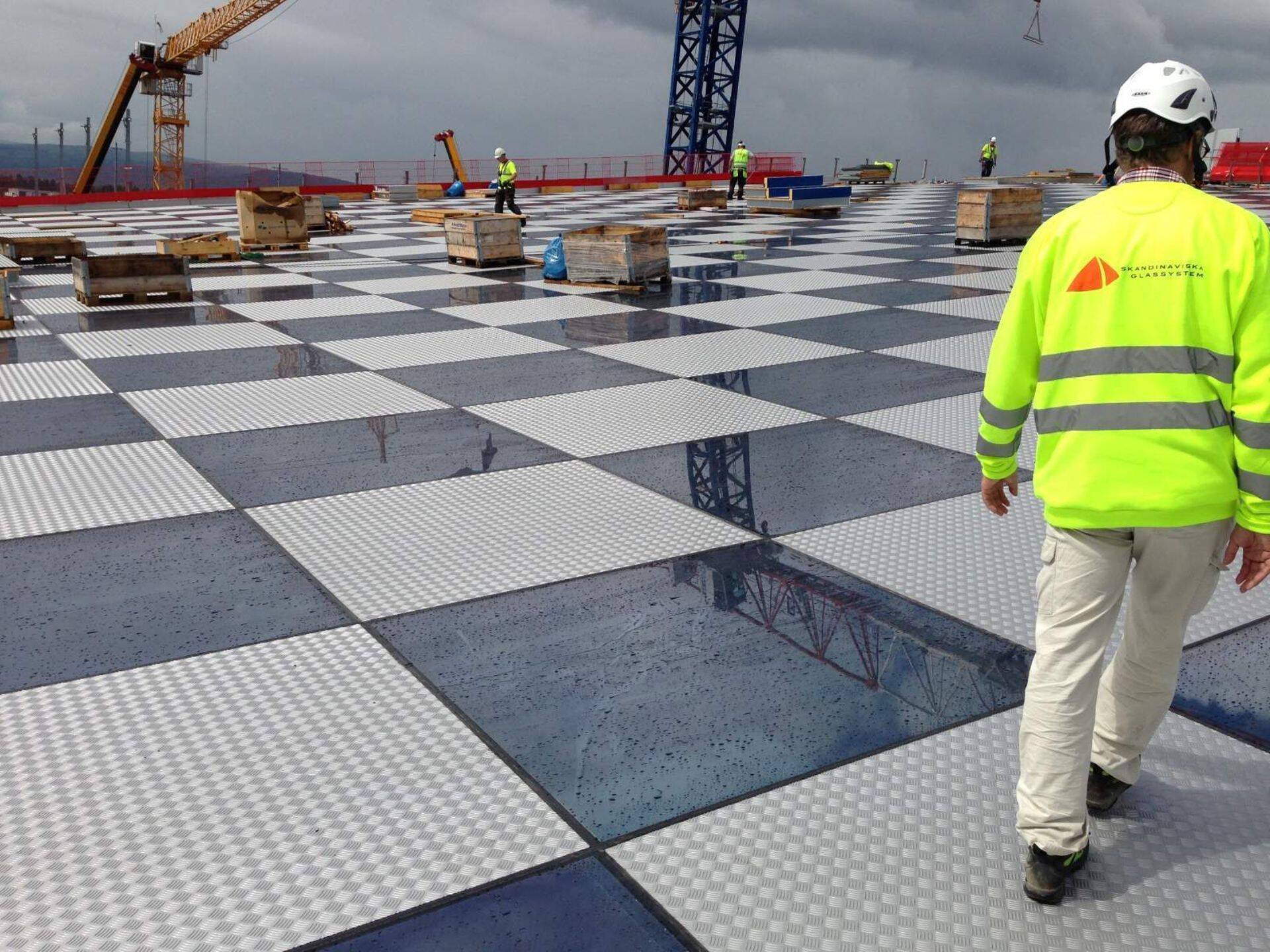 Oslo lennujaama klaasiv Klaasimeister plaanib tänvu 10-15% käivet kasvatada.