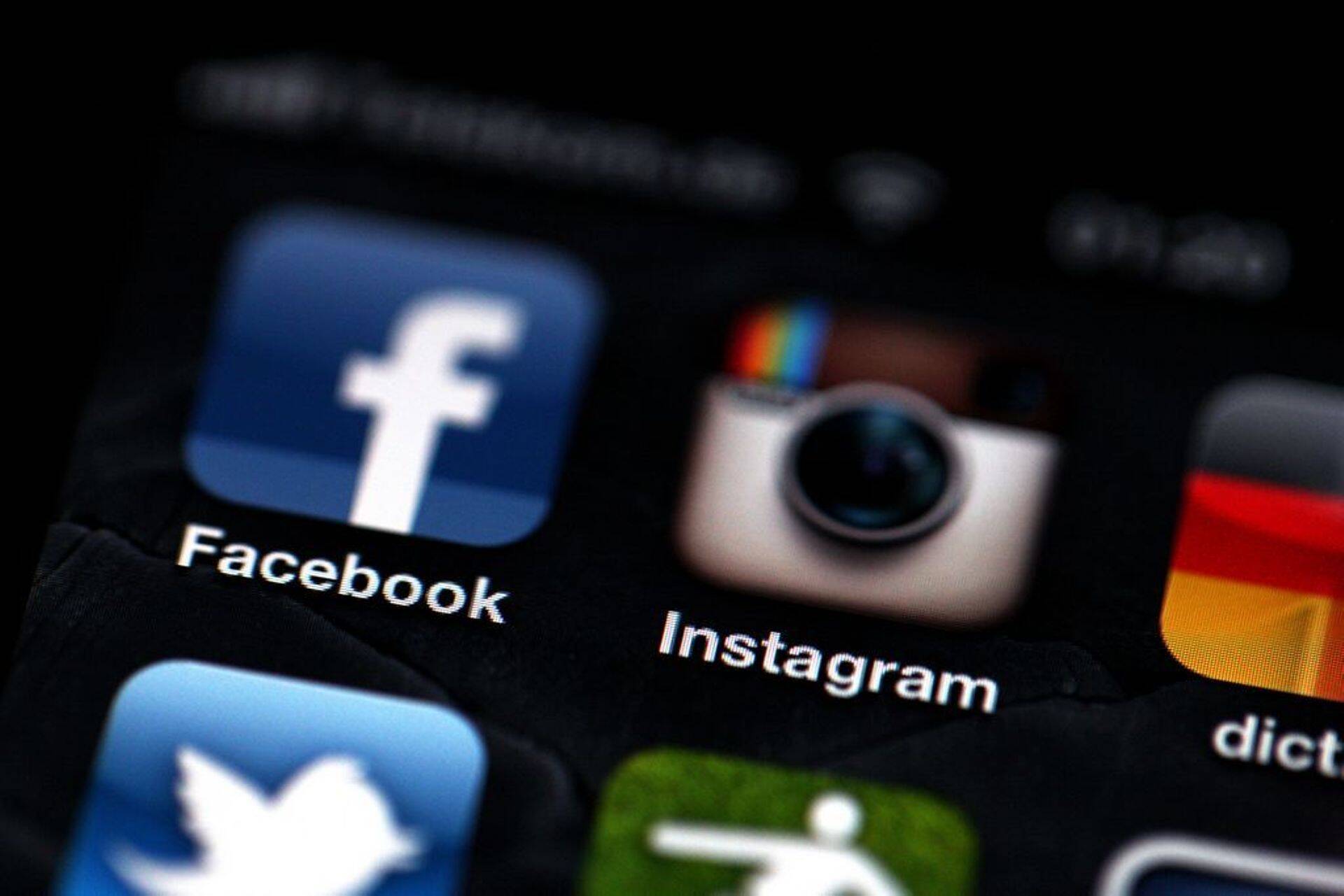 Facebook следил за аудиторией конкурентов