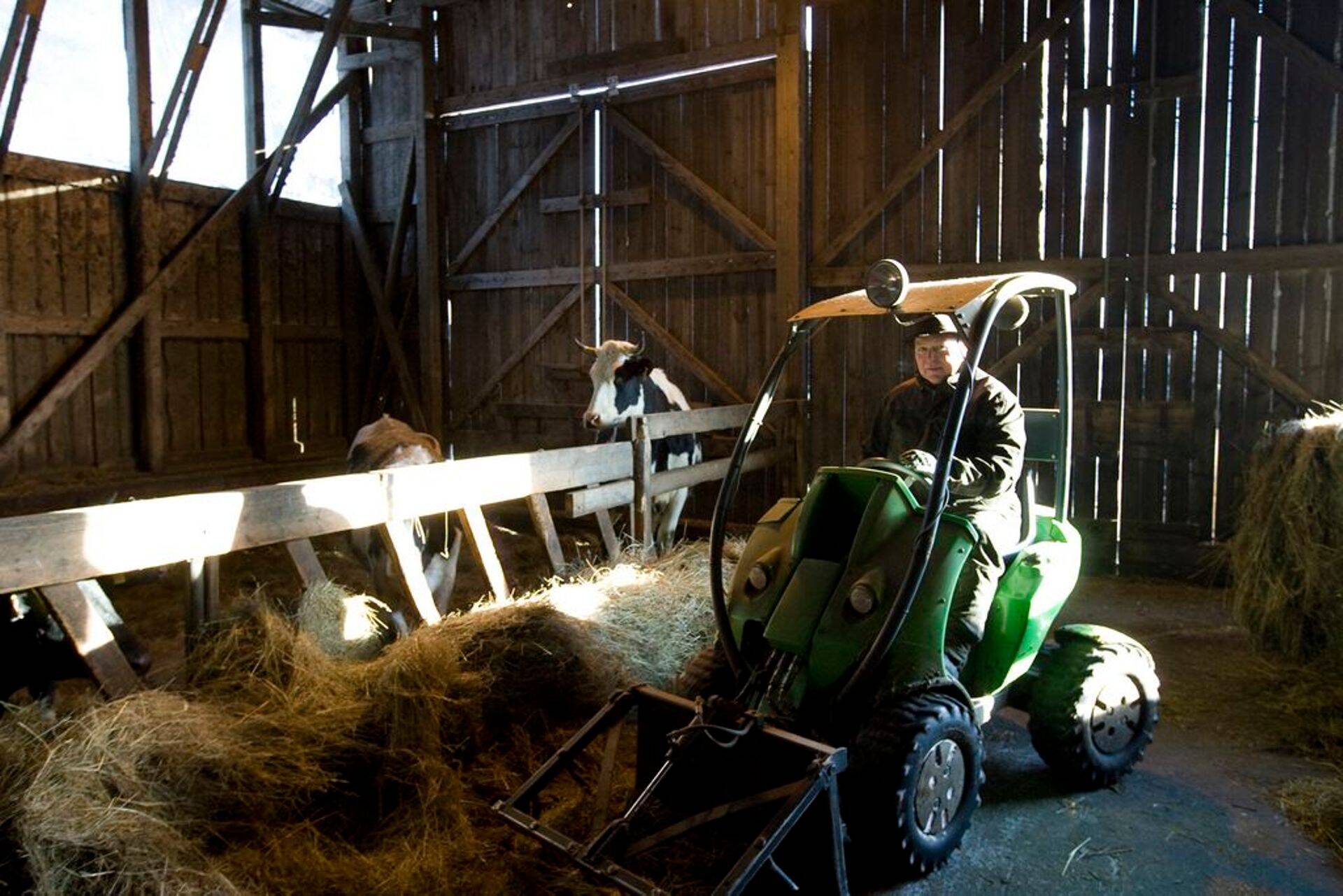 Mätiku talu laiub 380 hektaril, kuid liigitub siiiski väiketaluks, ütles peremees Aivar Pikkmets.