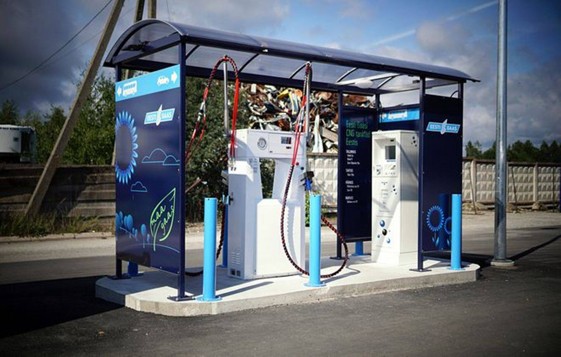 Eesti Gaasi tankla Pärnus.