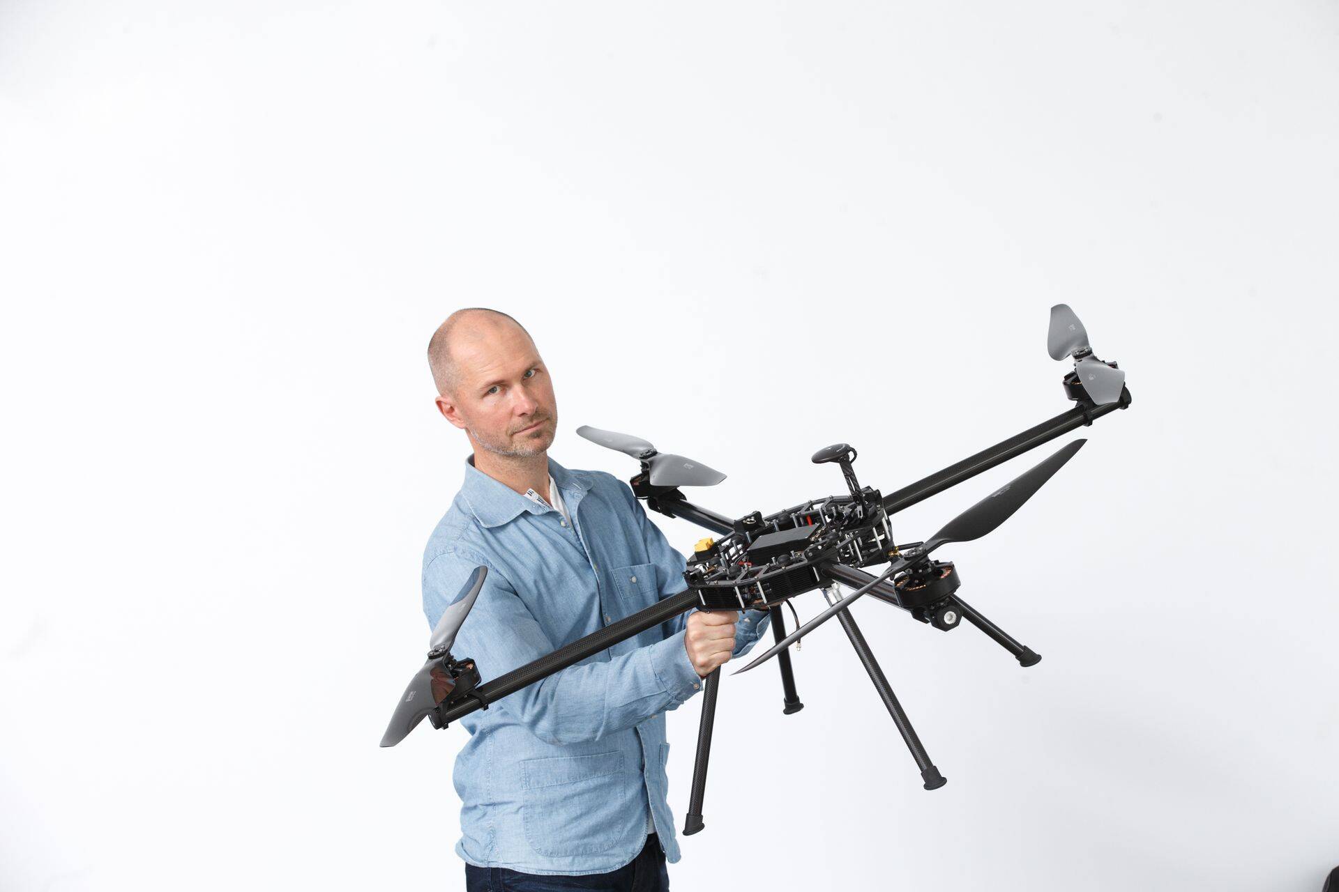 Vahel kompenseerib inimene enda ebakindlust teiste juhtima hakkamisega, leidis ettevõtja ja investor Ville Jehe saates "Juhi jutud".