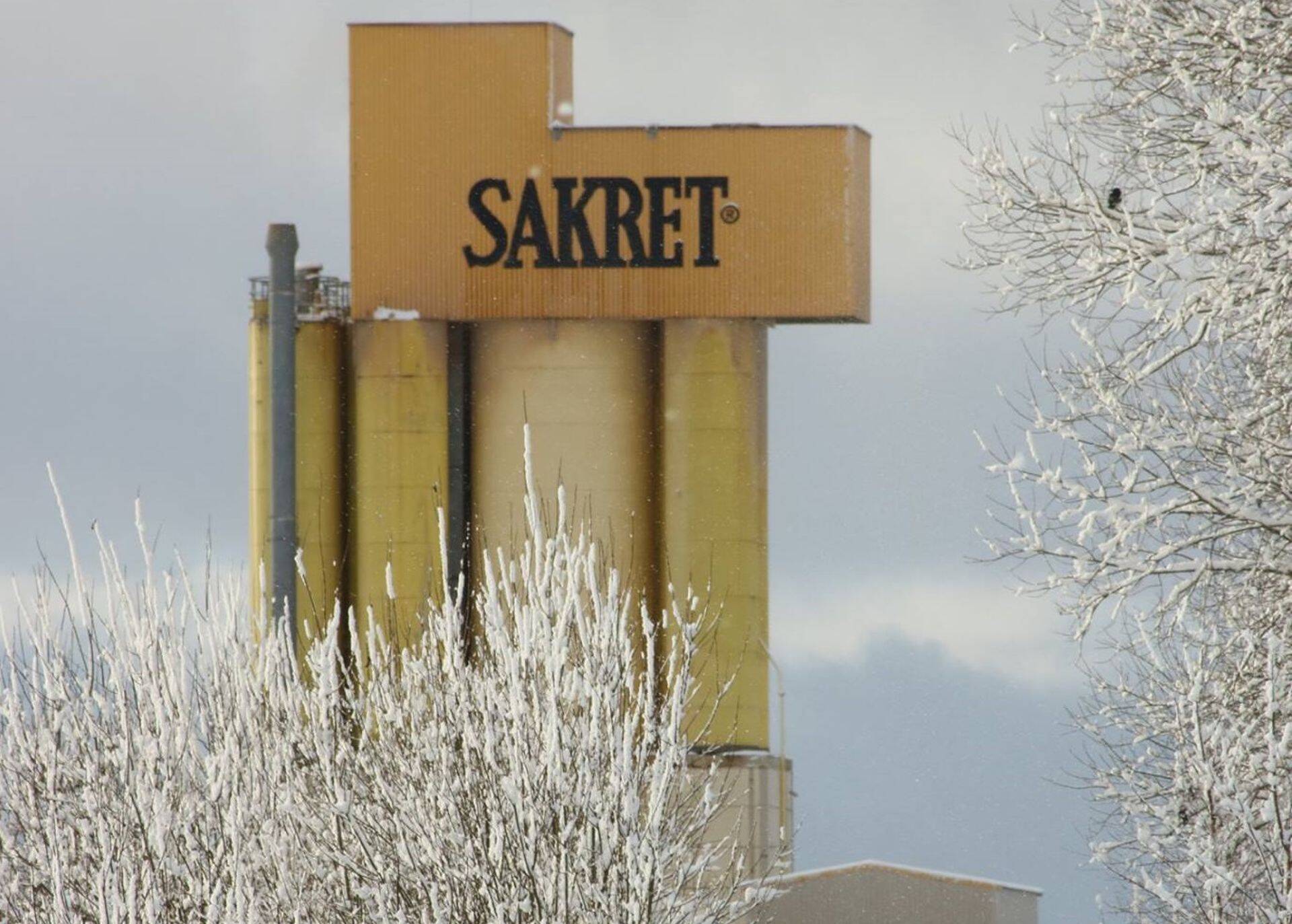 Sakreti tehas Mäos.