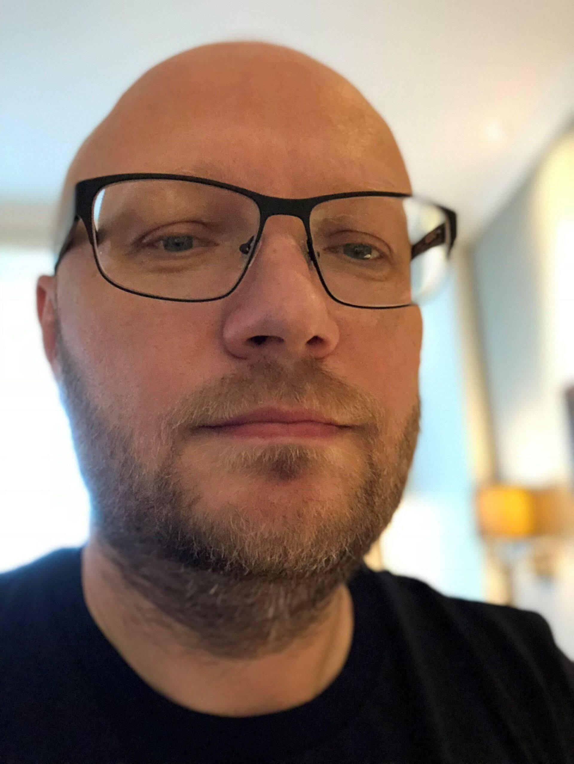 Дмитрий Полтавский - независимый журналист, с 2005 по 2018 год работал продюсером Русской службы Би-би-си в Лондоне.