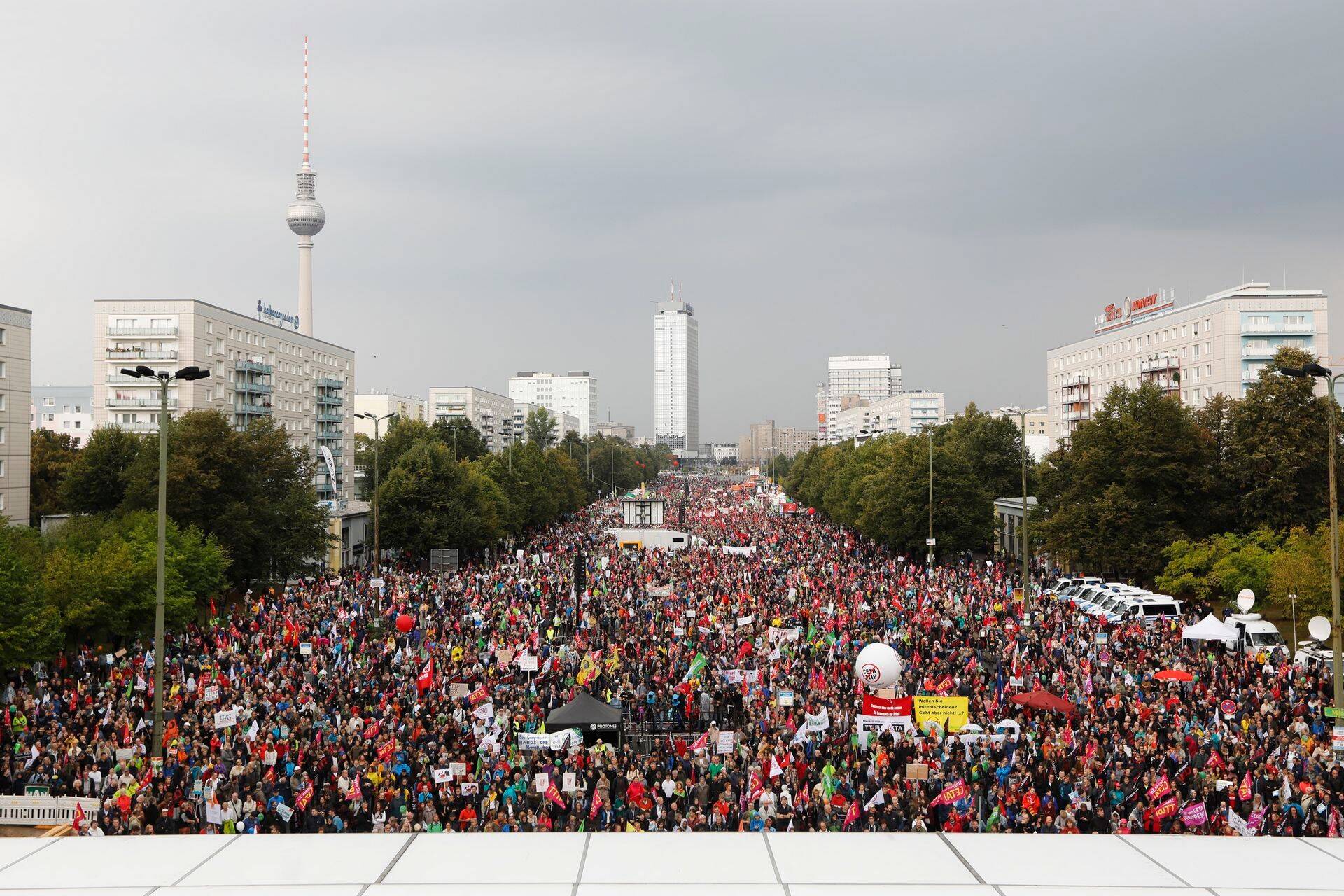 Vabakaubanduslepingute vastane meeleavaldus Berliinis