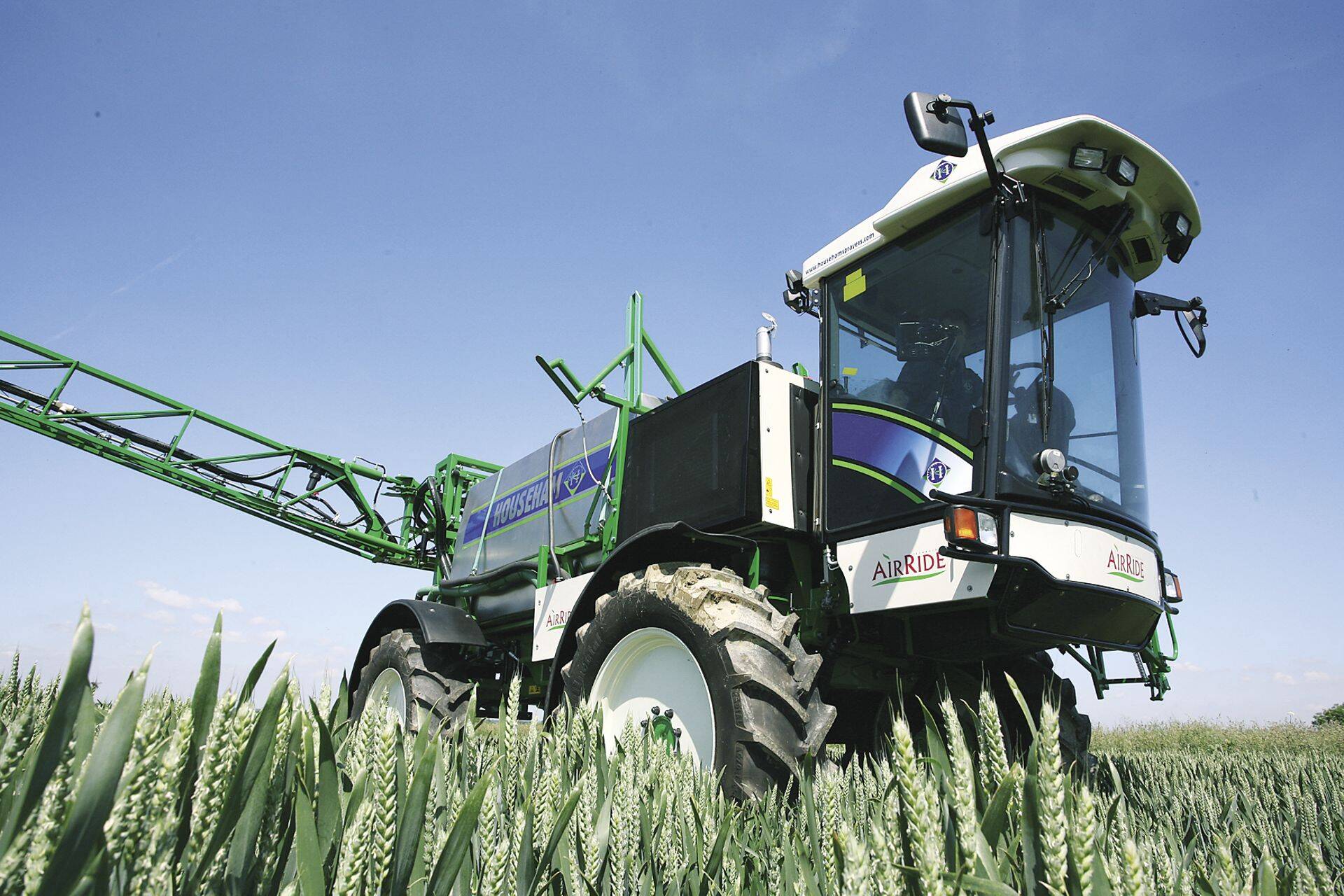 Househam iseliikuv taimekaitseprits