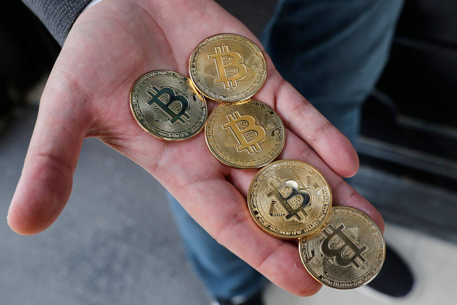 Bitcoini investeerimiseks ei pea alati bitcoini ostma.