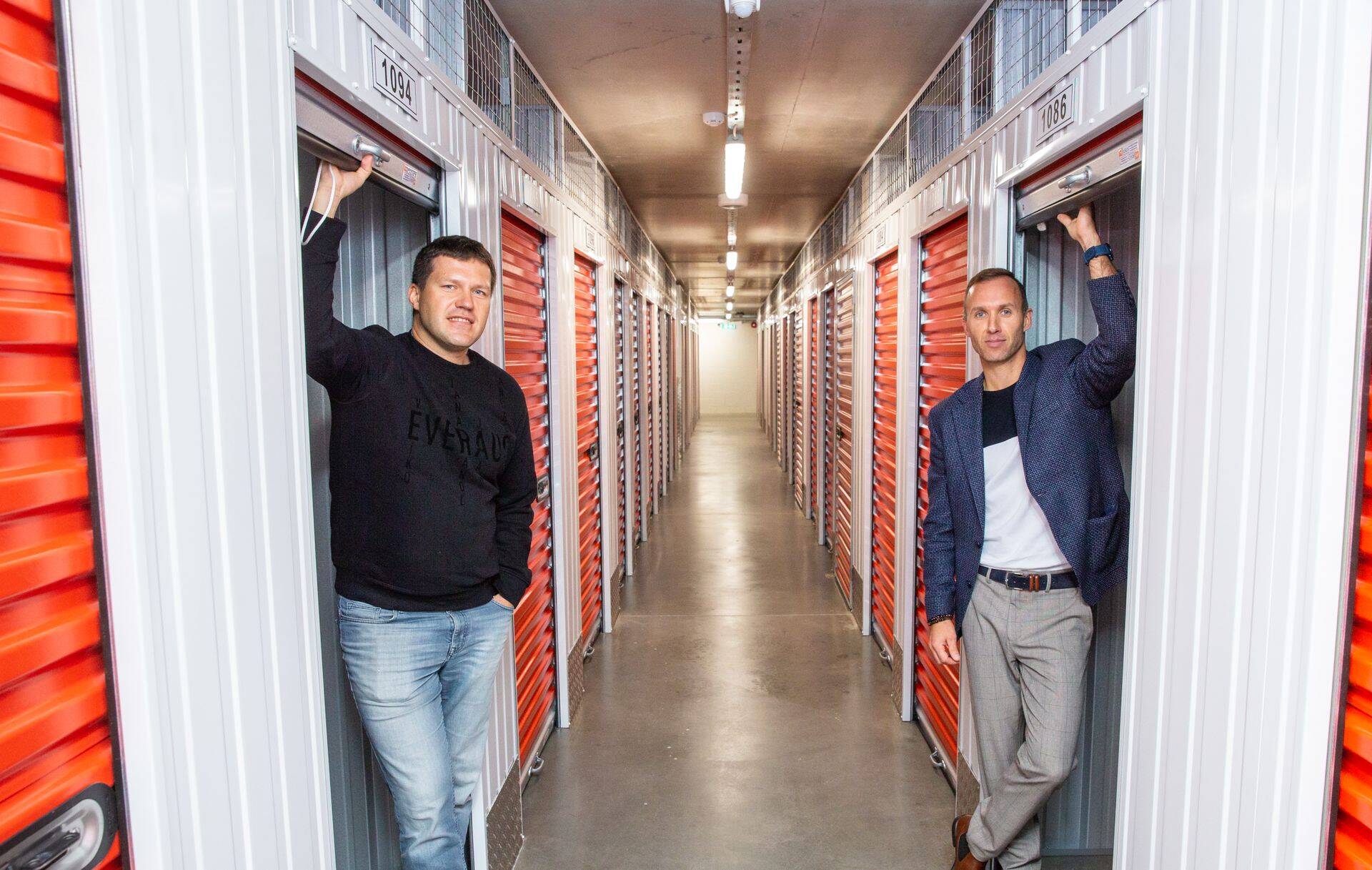 Jaak Roosaare ja Janar Muttik Everaus minilaod avamisüritusel