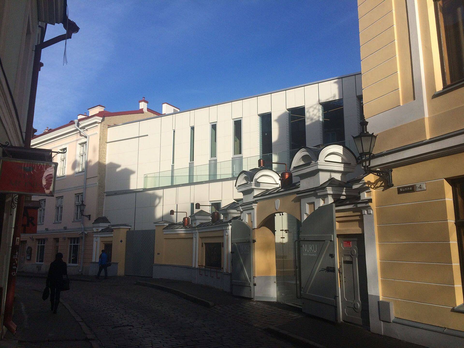 Nukuteatri laiendus Tallinnas.