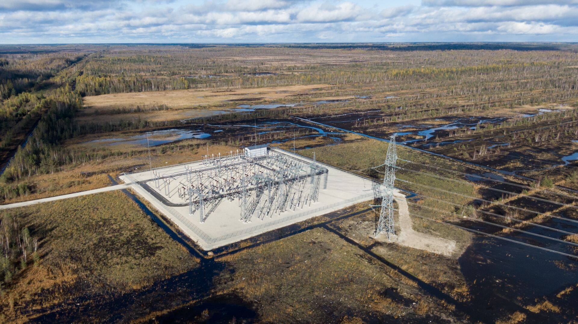 Eesti Energia ostis Pärnumaale Tootsi tuulepargi rajamiseks enampakkumiselt maatüki 51,5 miljoni euro eest ning võitis kohtus konkurente. Loodetud suurest taastuvenergia toetusest järgmiseks 12 aastaks jäi riigifirma aga ilma.