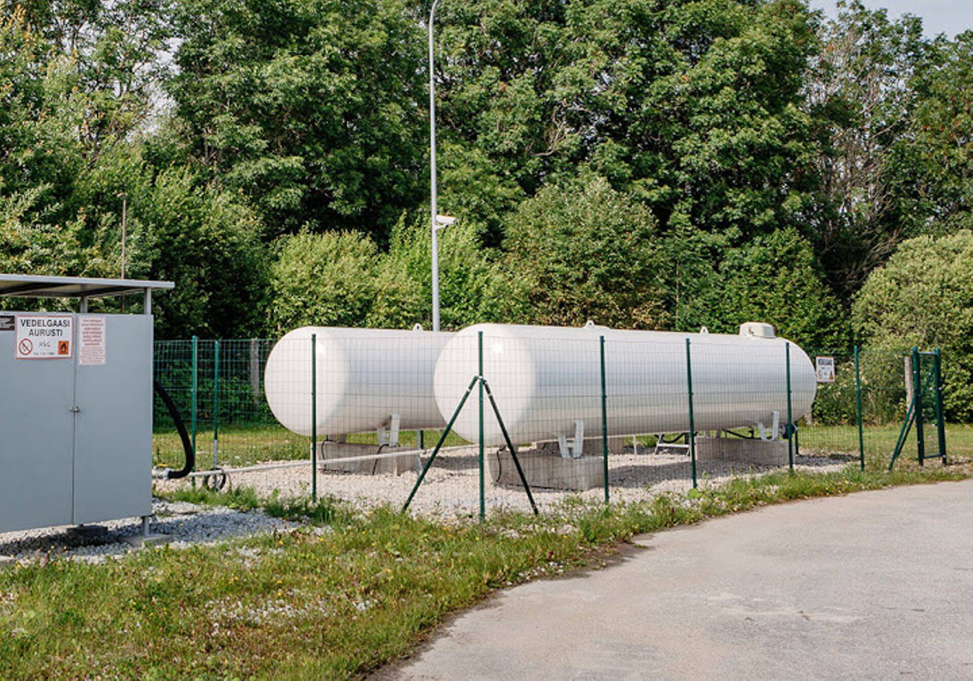 Rannarootsi Kirimäe LPG mahutid