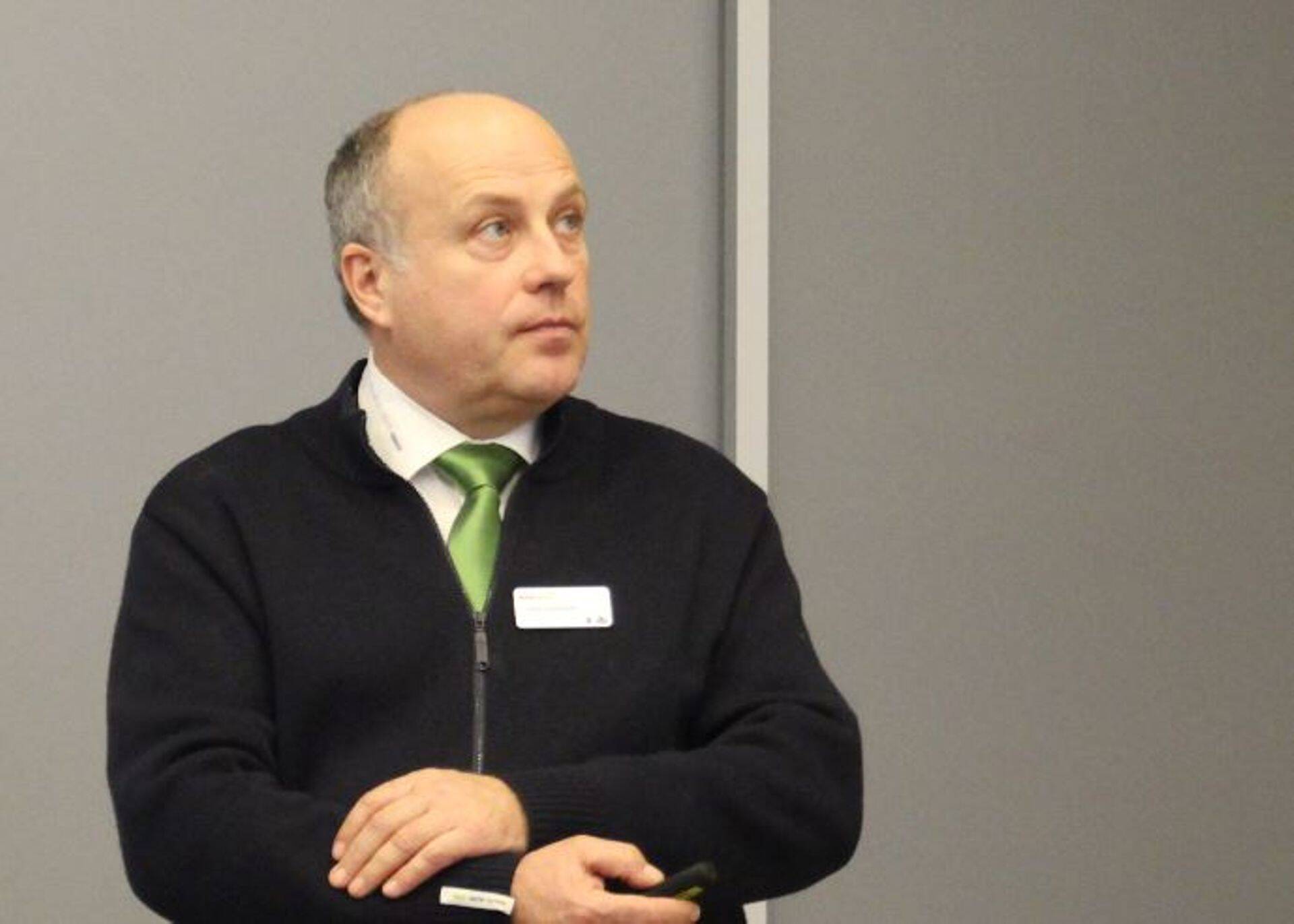 Jaak Reemann jagas mahetootjatele nippe rohumaa rajamiseks