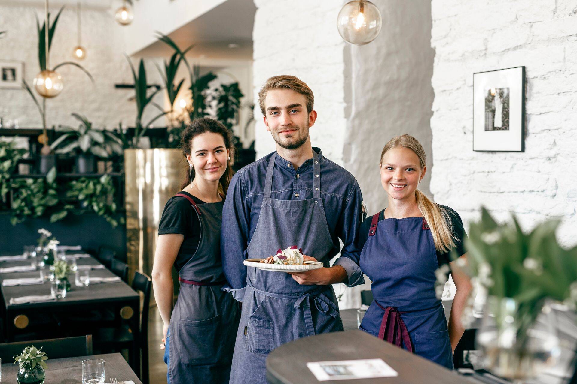 Uuenenud Sfääris on heal tasemel nii toit, teenindus kui ka interjöör.